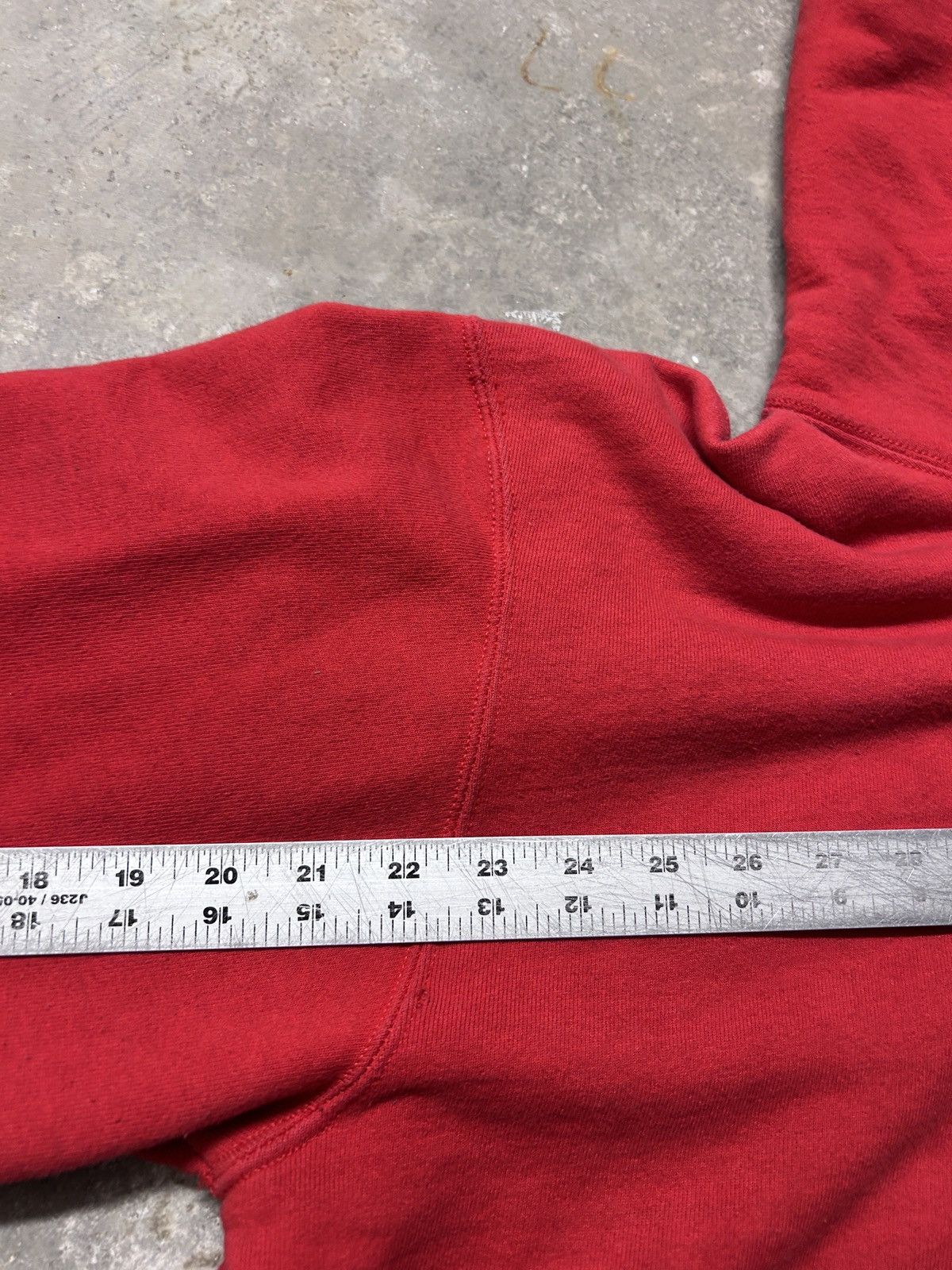Champion Vintage 90’s Champion Embroidered Pullover Hoodie Size US XXL / EU 58 / 5 - 9 Thumbnail