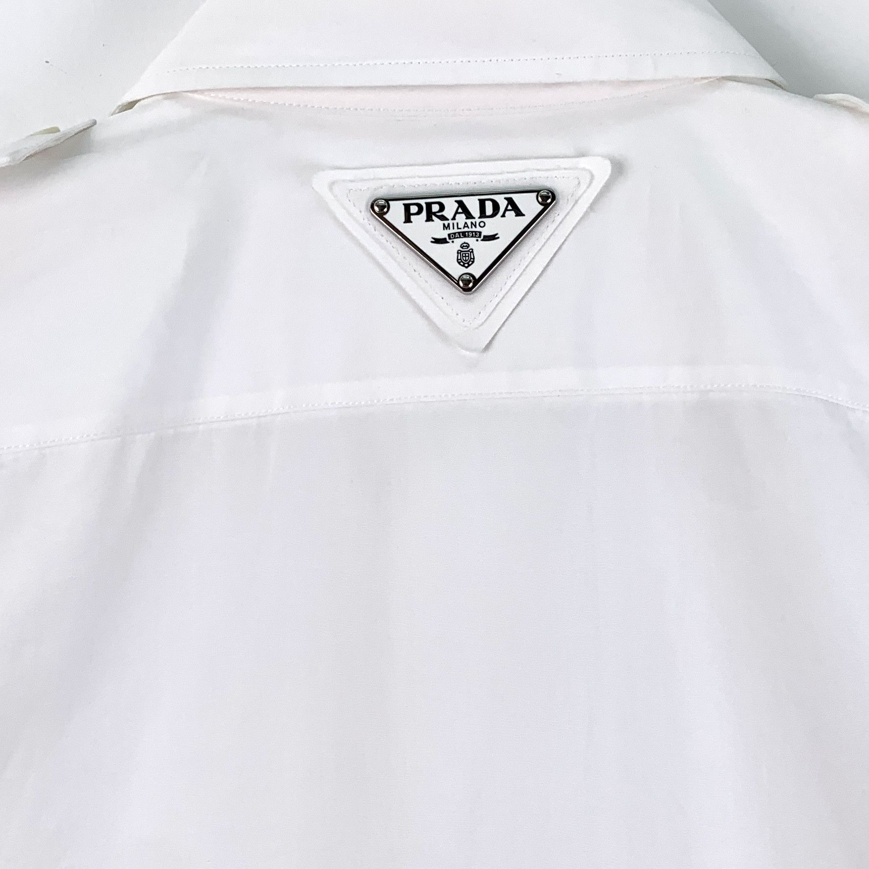 Prada Prada Shirt White Button-Up Collared Shirt (Size 38/S) Size S / US 4 / IT 40 - 5 Thumbnail