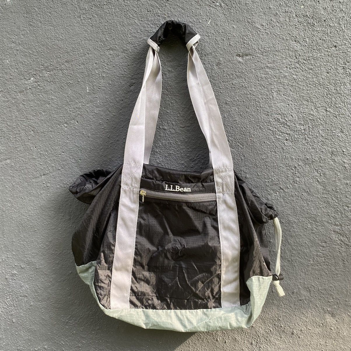 L.L. Bean Vintage LL Bean Tote Bag ERD GRUNGE THRASHED Size ONE SIZE - 1 Thumbnail