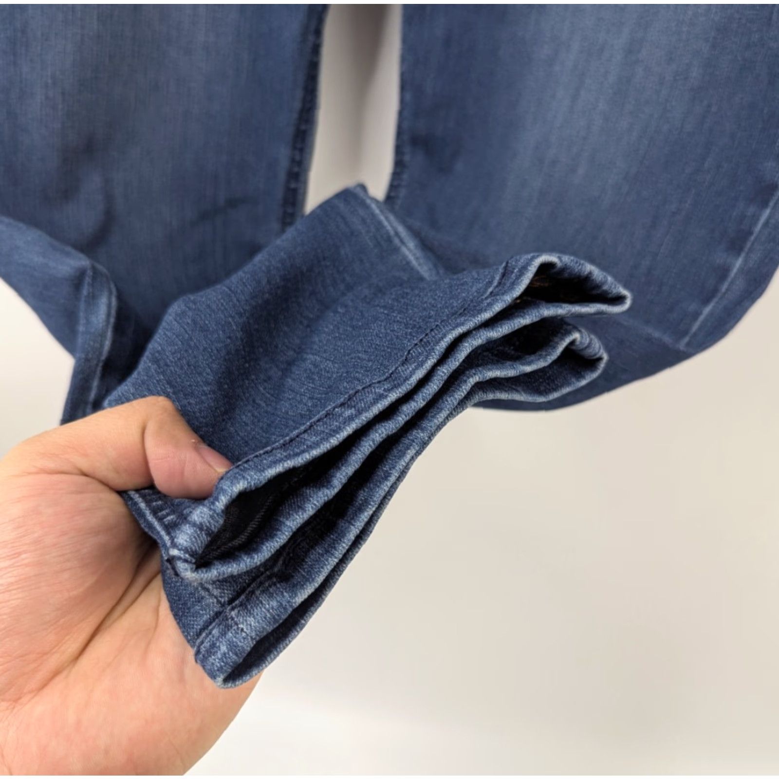 Vintage DEMOCRACY Jeans Women's Size 14 Blue Skinny Mid Rise 5-Pocket Denim Assembly: Button, Zipper, Stretch, Machine Washable Womens Size 36" / US 14 / IT 50 - 3 Thumbnail