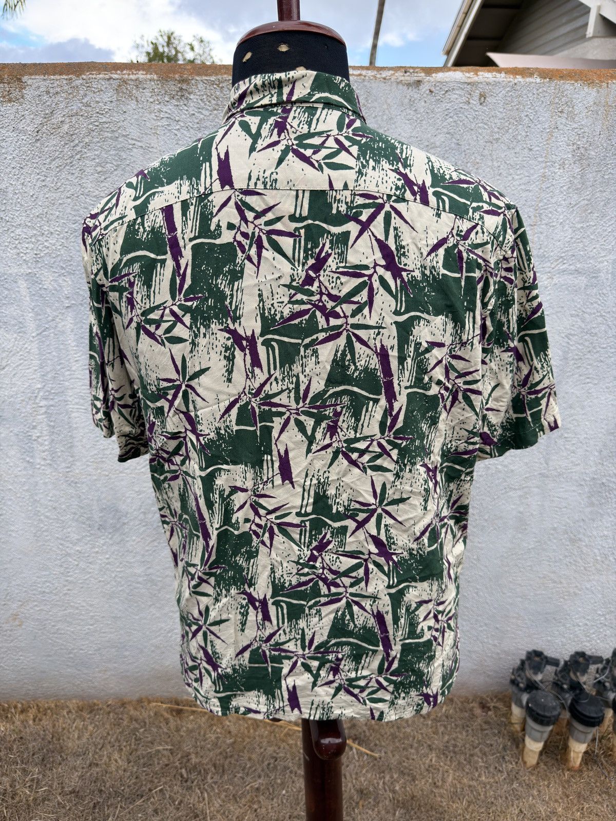 Uniqlo Uniqlo Ancient Bamboo Print Full Button Hawaiian Men's S Size US S / EU 44-46 / 1 - 2 Thumbnail