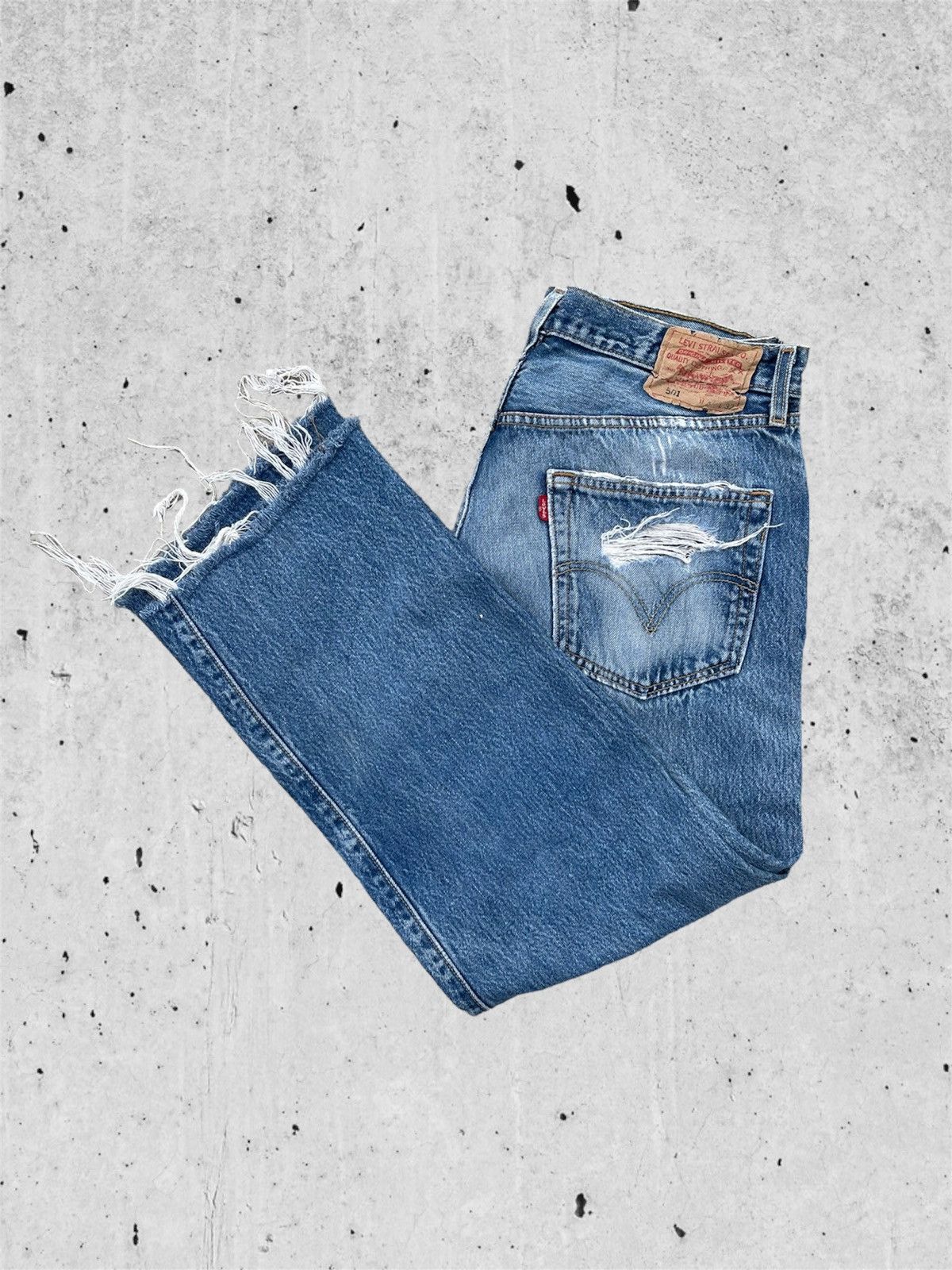Levi's 🔥 Levi's 501 Distressed Denim Vintage W33🔥 Size US 33 - 16 Thumbnail