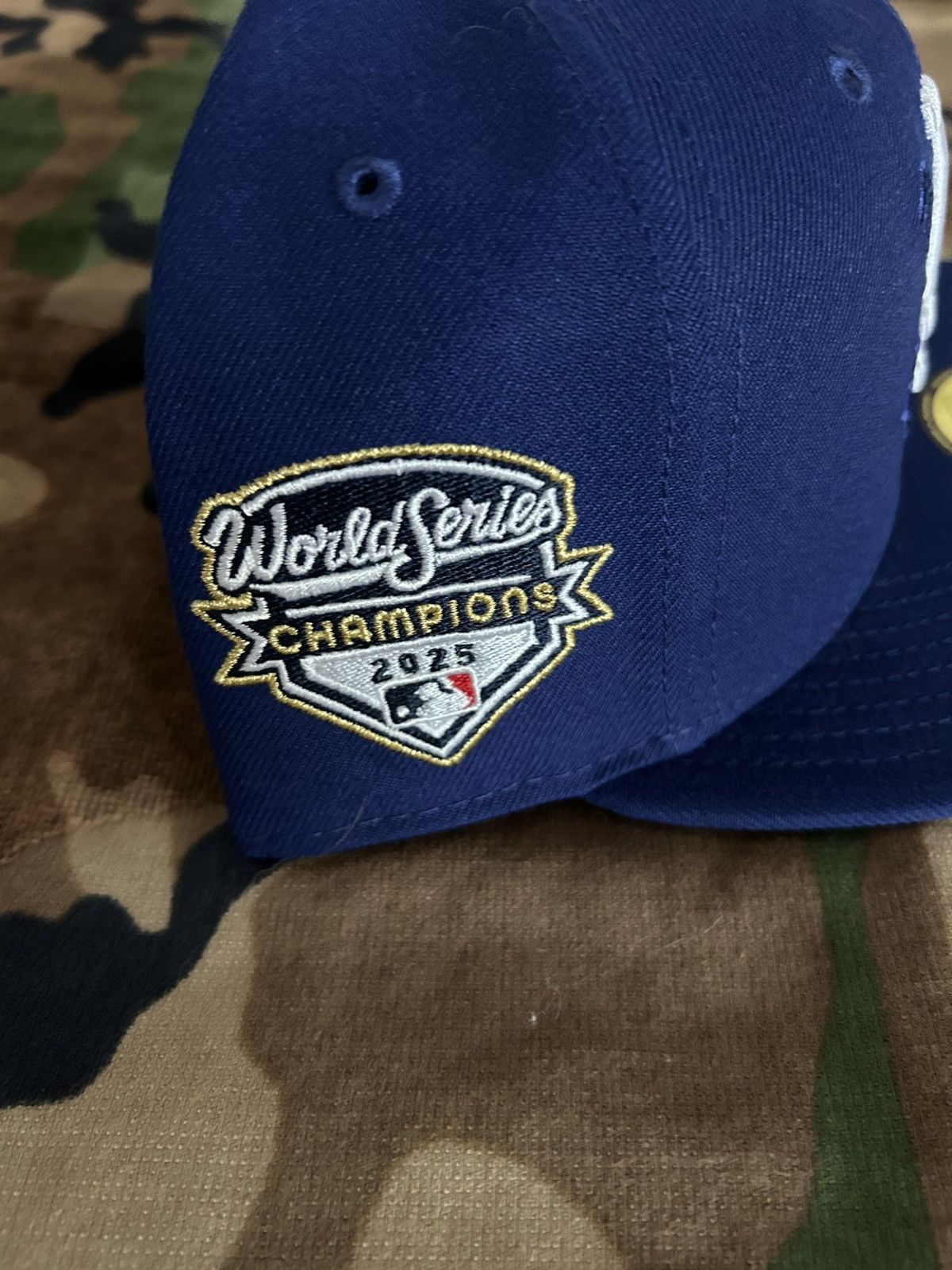 Born X Raised × MLB × New Era Born X Raised Dodgers 25 World Series Champions Fitted 7 5/8 Size ONE SIZE - 2 Thumbnail