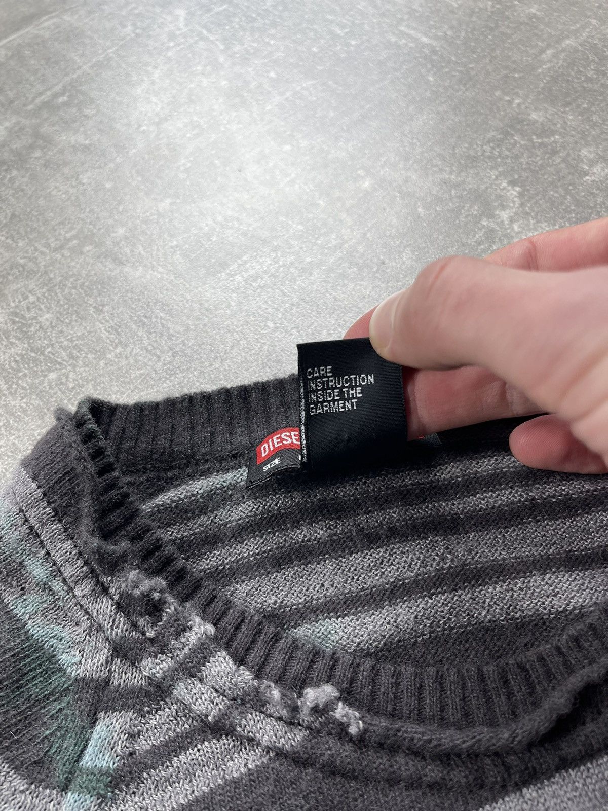 Diesel Diesel Archives Bandit Killer Russian Cyrillic Wool Sweater Size US M / EU 48-50 / 2 - 12 Thumbnail