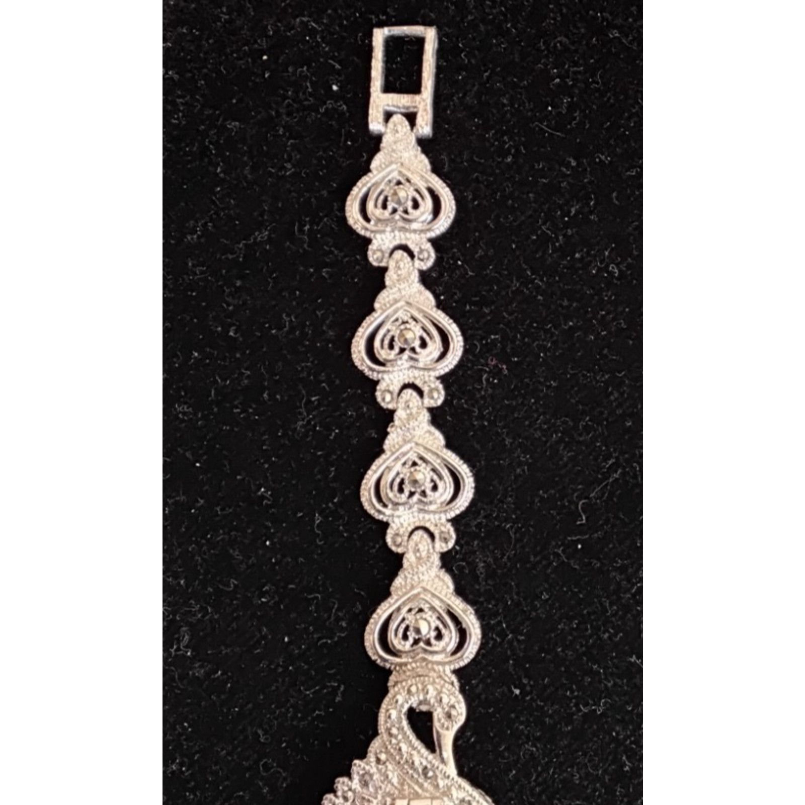 Other Judith Ashley Ladies Watch Swan Bracelet Hearts Silver VTG Size ONE SIZE - 6 Thumbnail