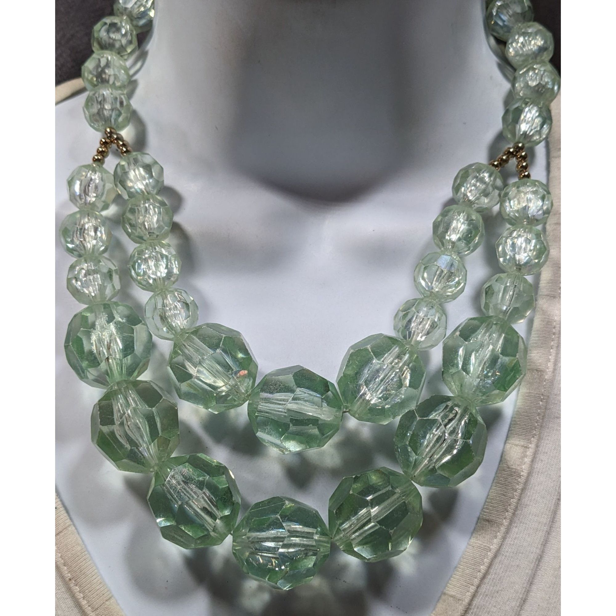 Other Vintage Chunky Translucent Mint Beaded Layered Necklace Size ONE SIZE - 2 Thumbnail