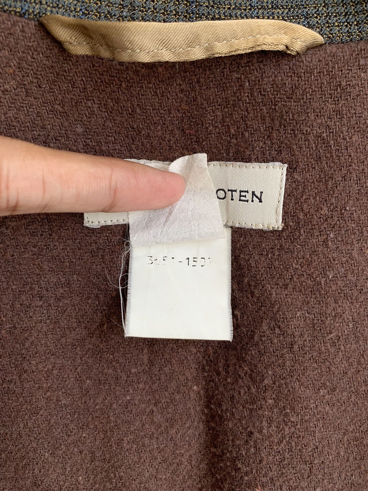 Dries Van Noten Dries Van Noten Plaid Wool Jacket Size US L / EU 52-54 / 3 - 5 Thumbnail