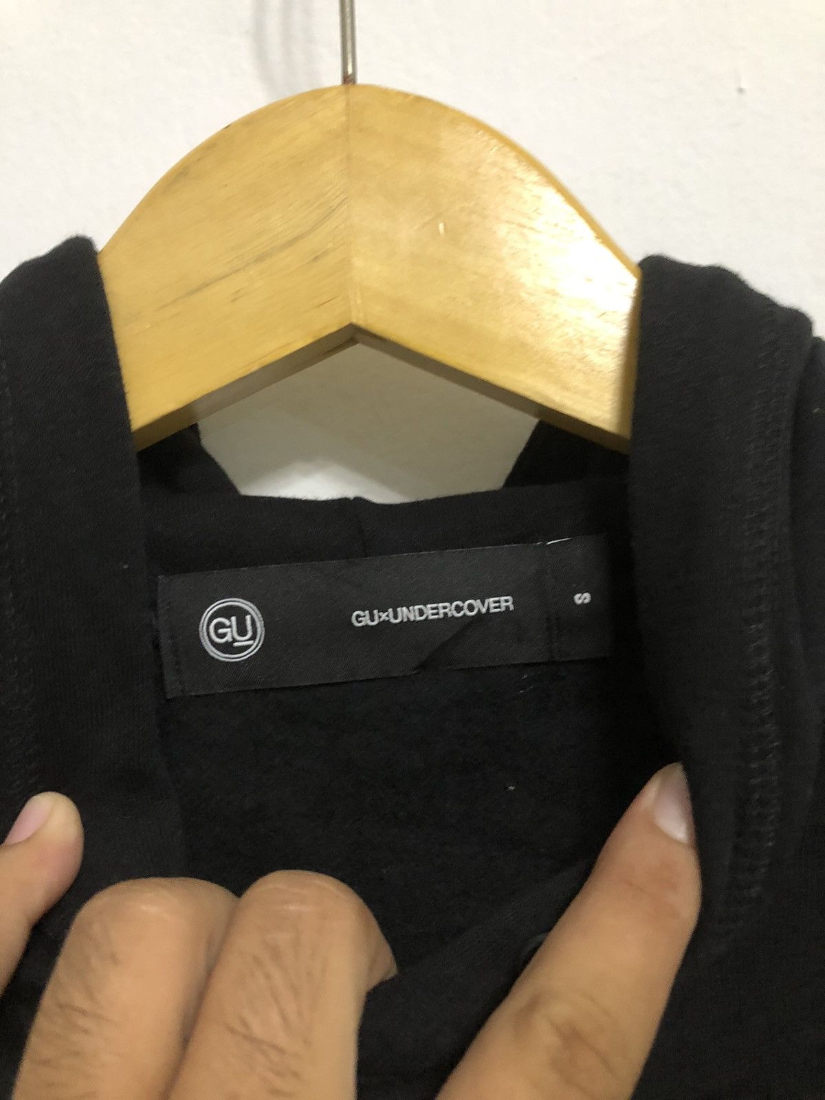 Designer × Japanese Brand × Undercover 💸NEED GONE💸 Undercover x GU Black UFO Hoodie Size US S / EU 44-46 / 1 - 9 Thumbnail