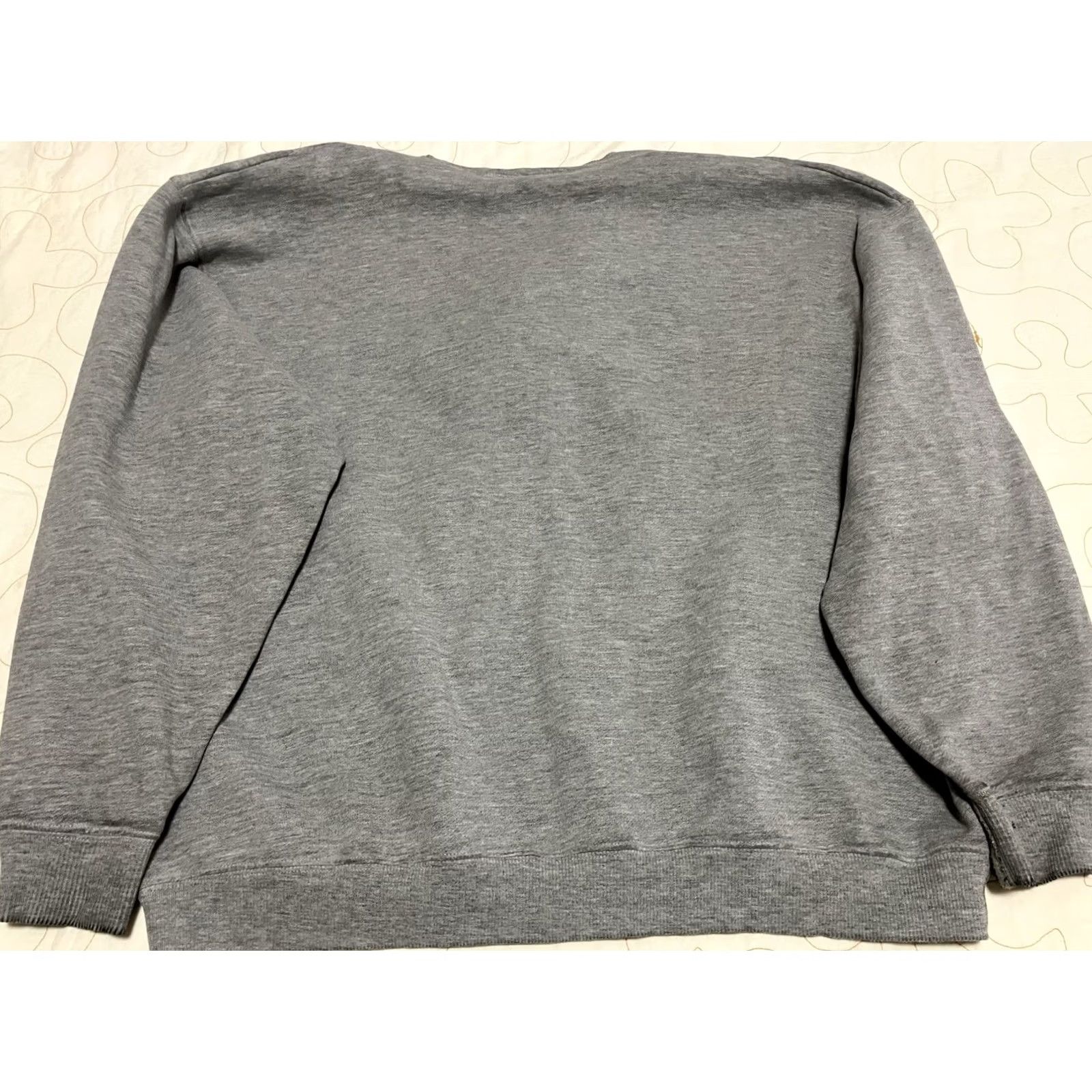 Vintage VINTAGE Marvin The Martian Invader From Mars Embroidered Sweatshirt Large Gray Mens L Sweatshirt Embroidered Pullover 1995 Size US L / EU 52-54 / 3 - 3 Thumbnail