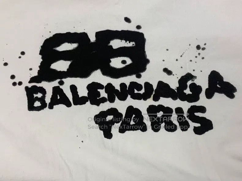 Balenciaga Balenciaga Printed Round Neck Short Sleeve T-Shirt in Whit Size US S / EU 44-46 / 1 - 3 Thumbnail