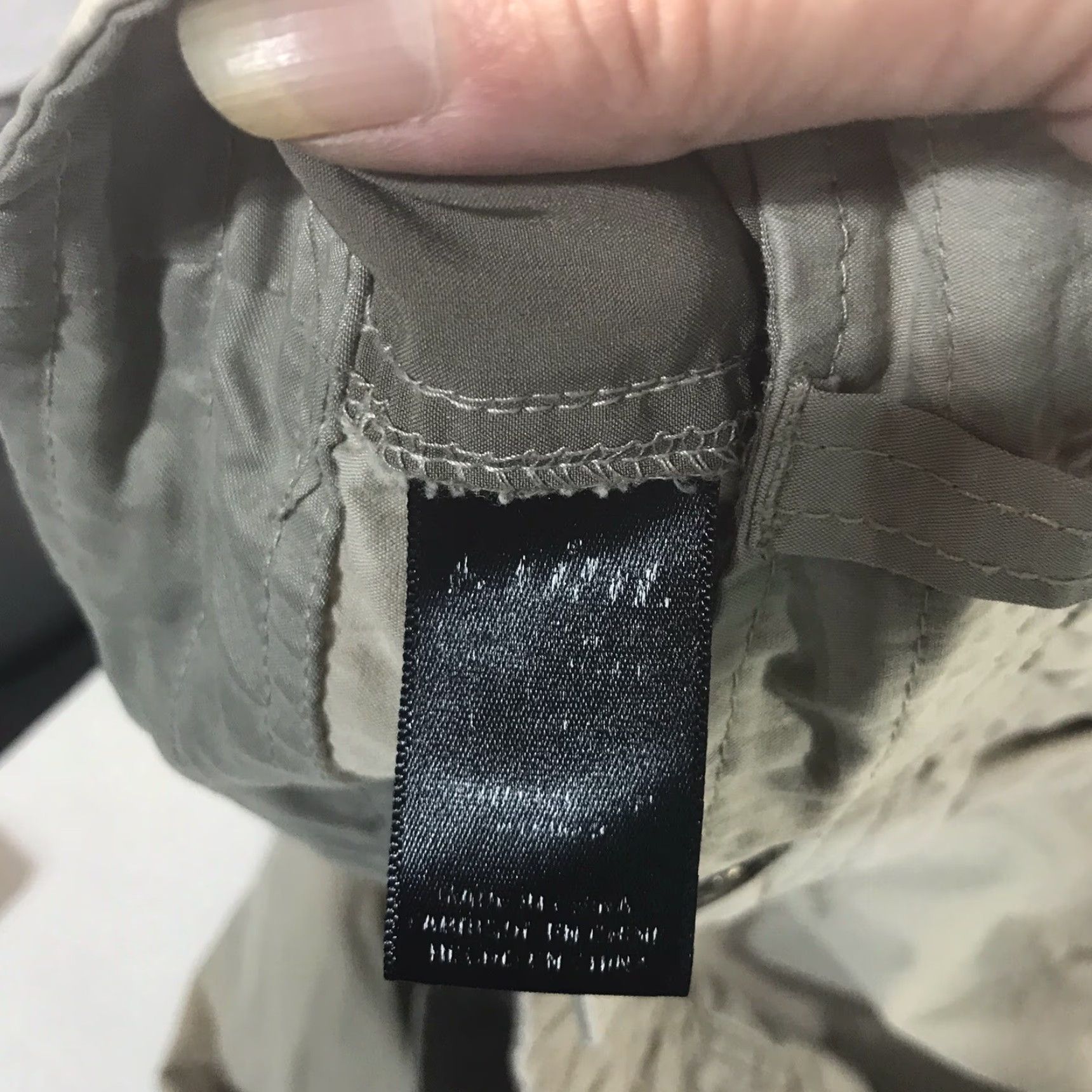Vintage Kuhl Lightweight Beige Cargo Pants Mens 36X32 Outdoor Travel Workwear Size US 36 / EU 52 - 8 Thumbnail