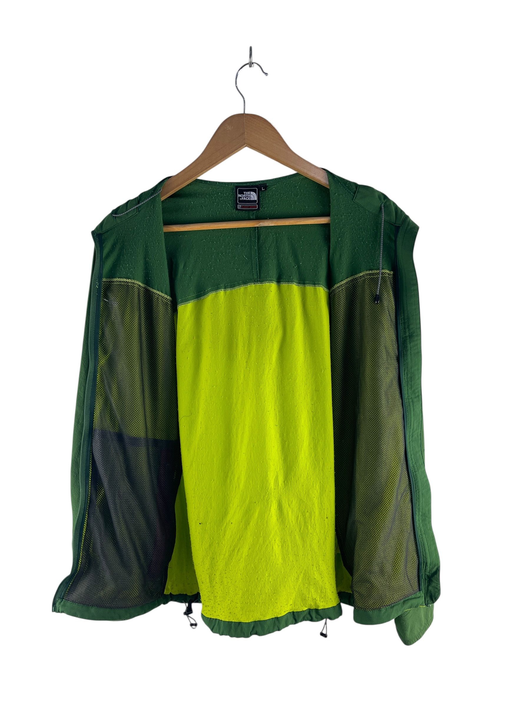 The North Face The North Face Flight Series Hooded Windbreaker Jacket Size US L / EU 52-54 / 3 - 3 Thumbnail