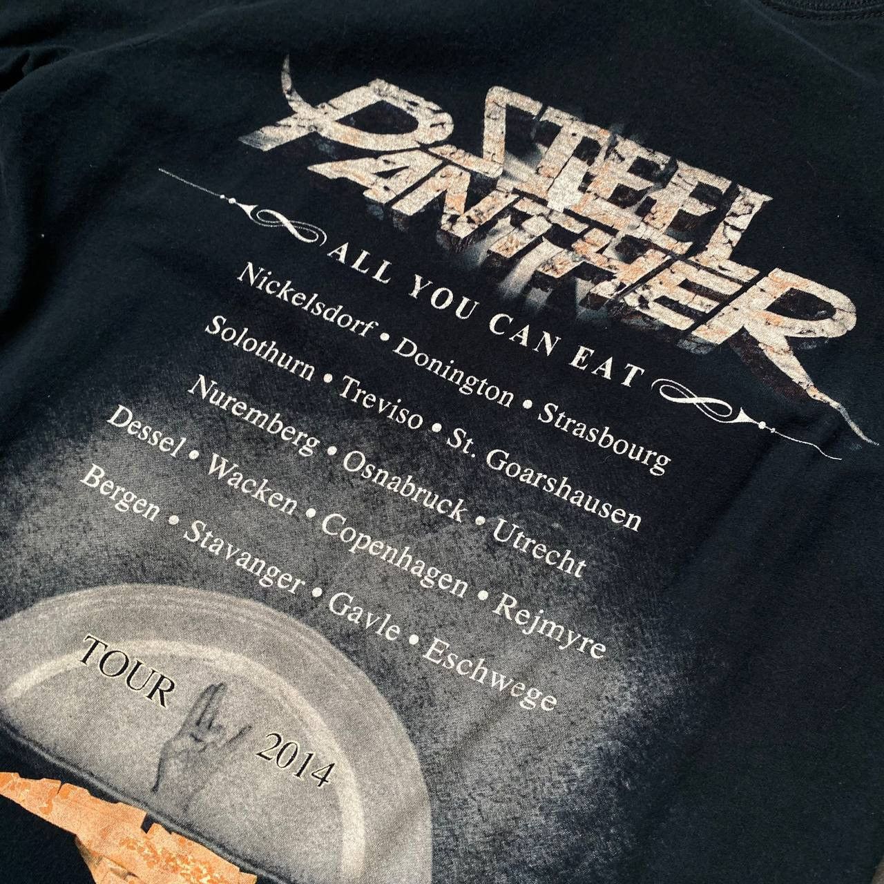 Vintage Vintage stell panther tour 2014 tee shirt Size US S / EU 44-46 / 1 - 7 Thumbnail