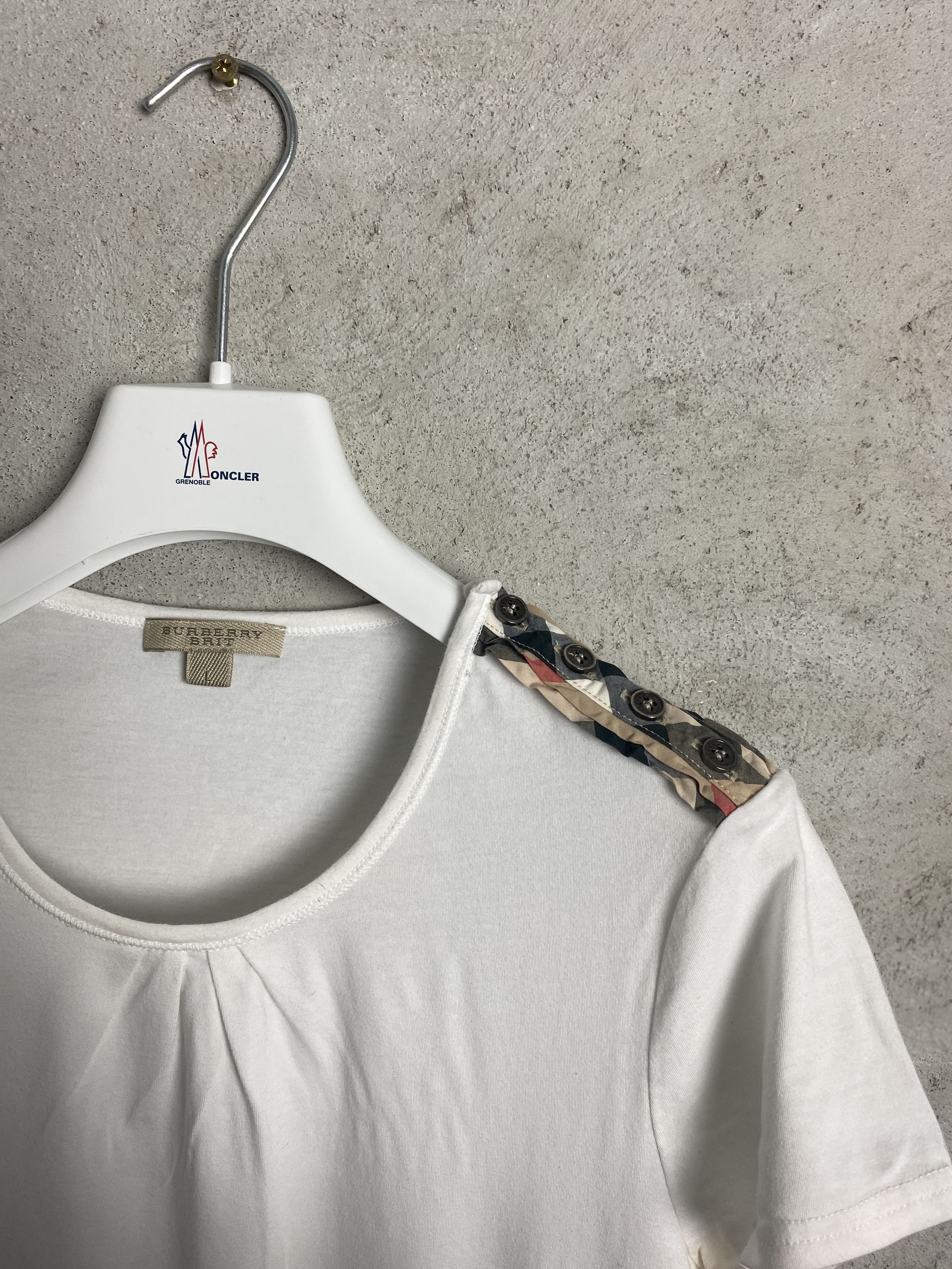Burberry Burberry nova check t-shirt tee casual small logo Size L / US 10 / IT 46 - 2 Thumbnail