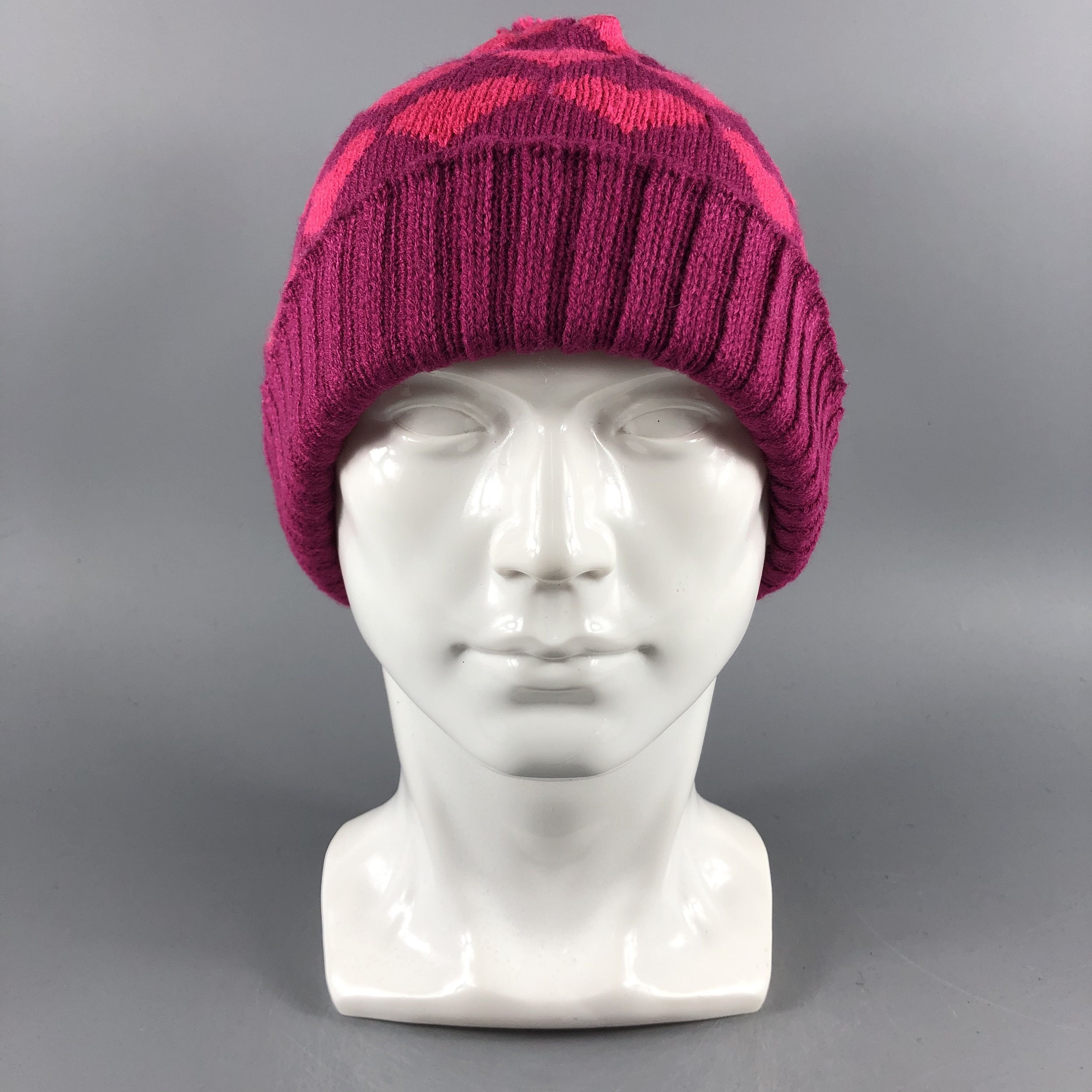 image of Vintage Shisky Hats Love Beanie Bobble Snow Hat Snow Cap B688, Men's