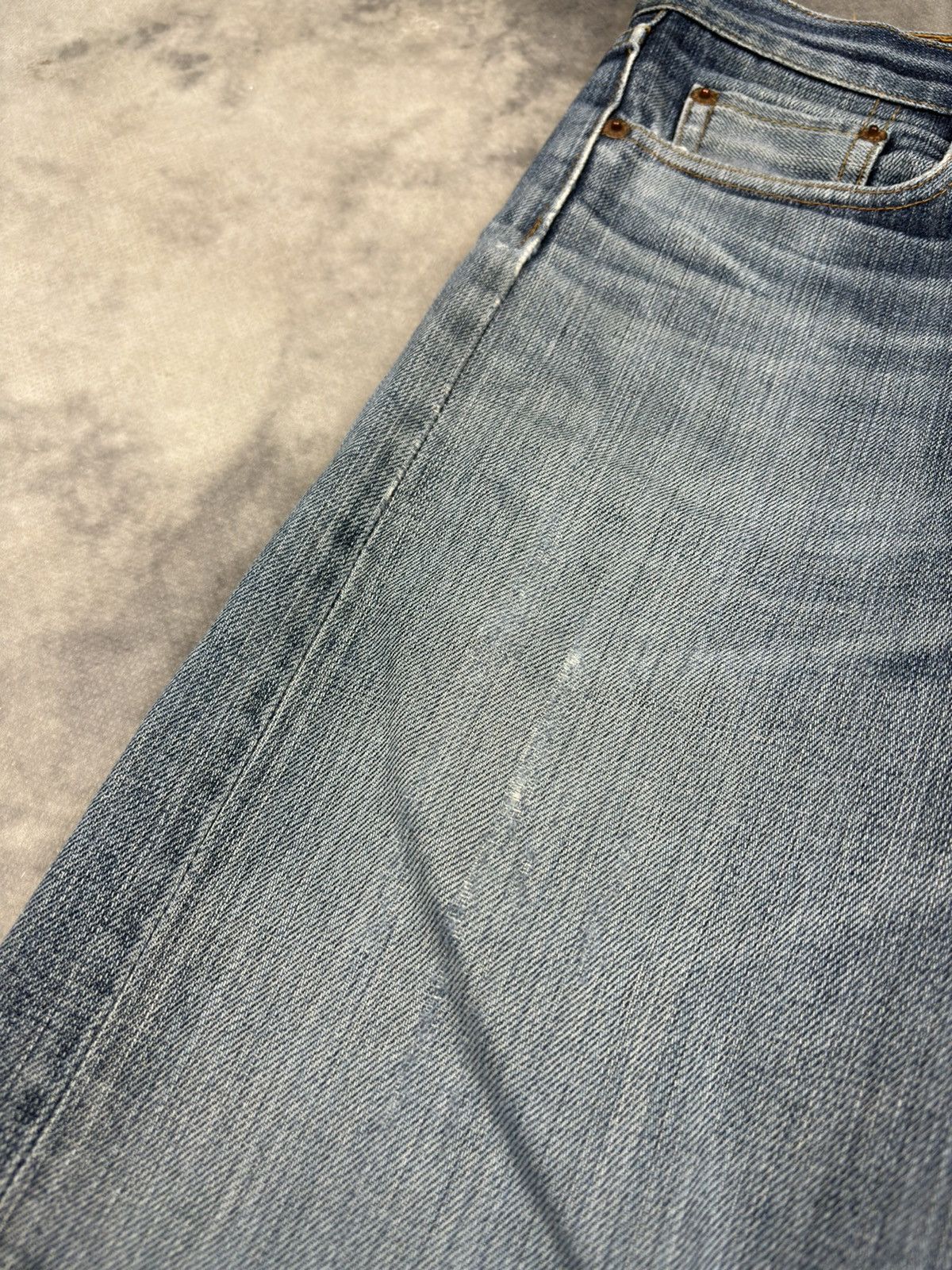Levi's × Vintage 90s 80sVintage LEVI’S 501 Blue Wash Denim Pants Selvedge Size US 32 / EU 48 - 6 Thumbnail