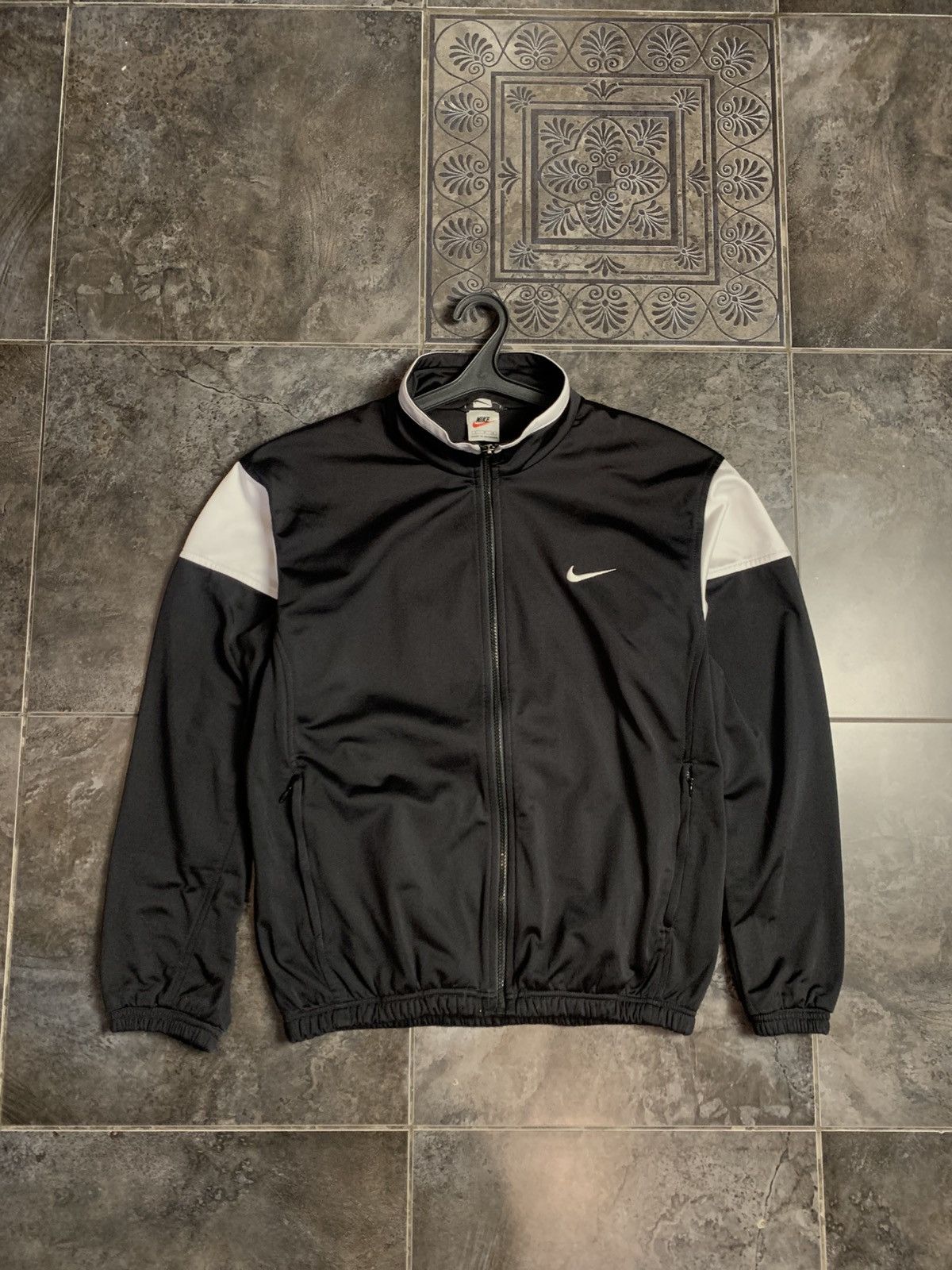 ジャケット・アウター 90s NIKE swoosh logo track jacket BLK Vintage 90s Nike Swoosh Logo Nylon Track Jacket Mens Size M