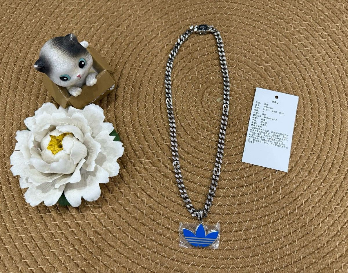 Gucci Enamel Gourmette Trefoil Small Pendant Necklace Size ONE SIZE - 3 Thumbnail