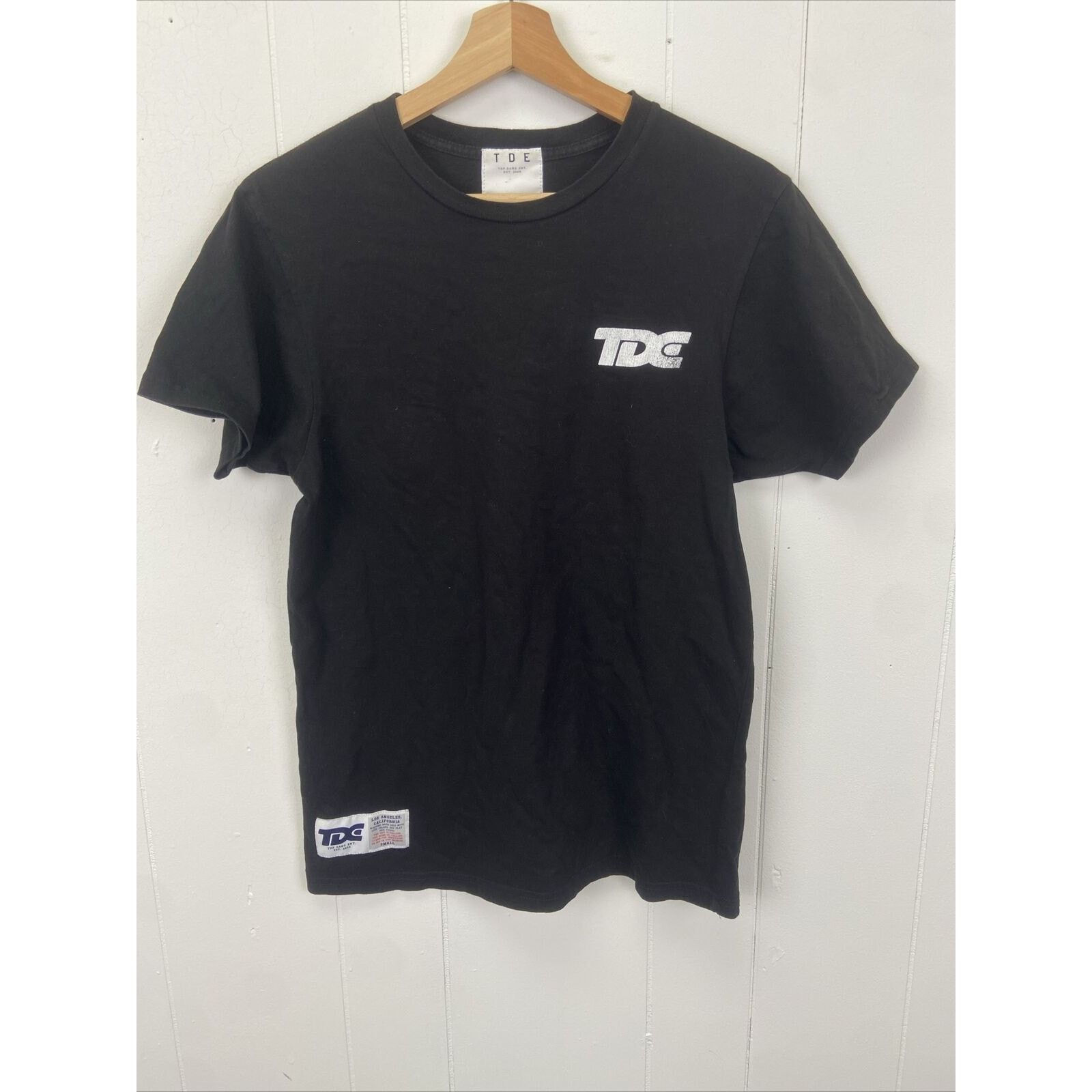 Top Dawg Entertainment Top Dawg Entertainment TDE Est 2006 Print T-Shirt Size Small Size US S / EU 44-46 / 1 - 1 Thumbnail