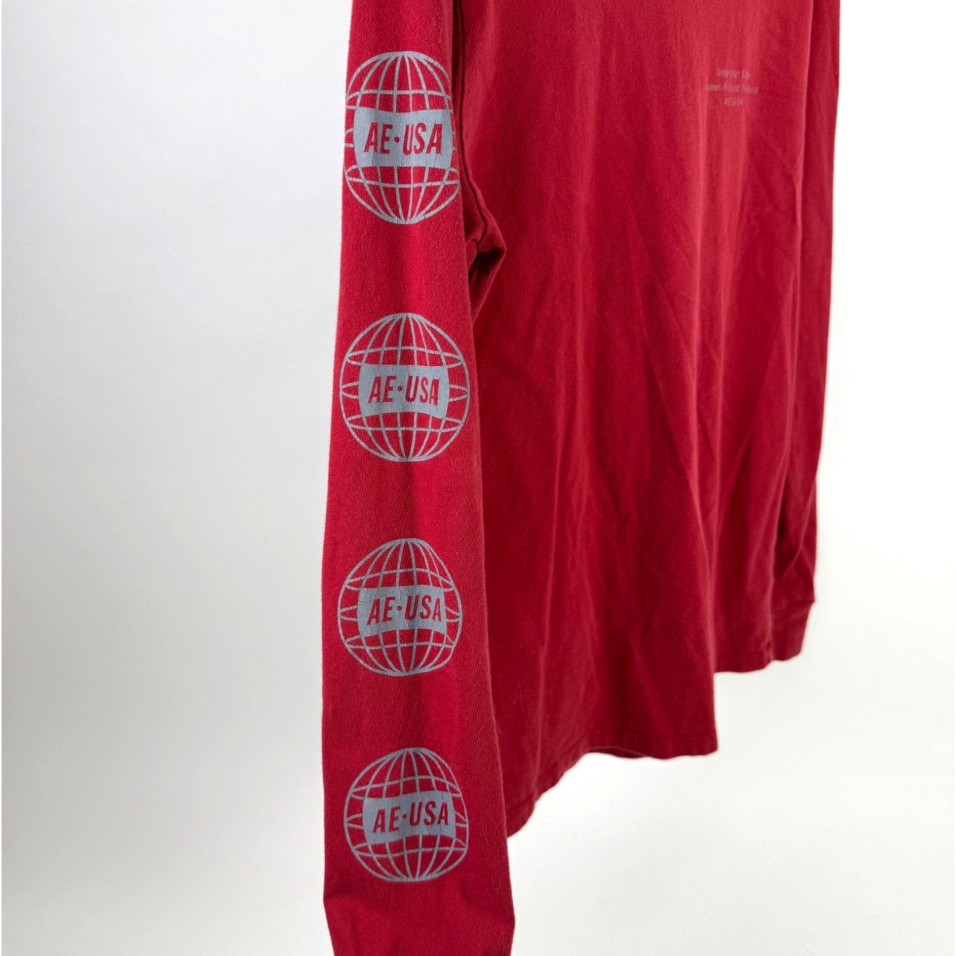 Other American Eagle Men's Long-Sleeve Graphic T-Shirt Globe Logo Size US XS / EU 42 / 0 - 4 Thumbnail