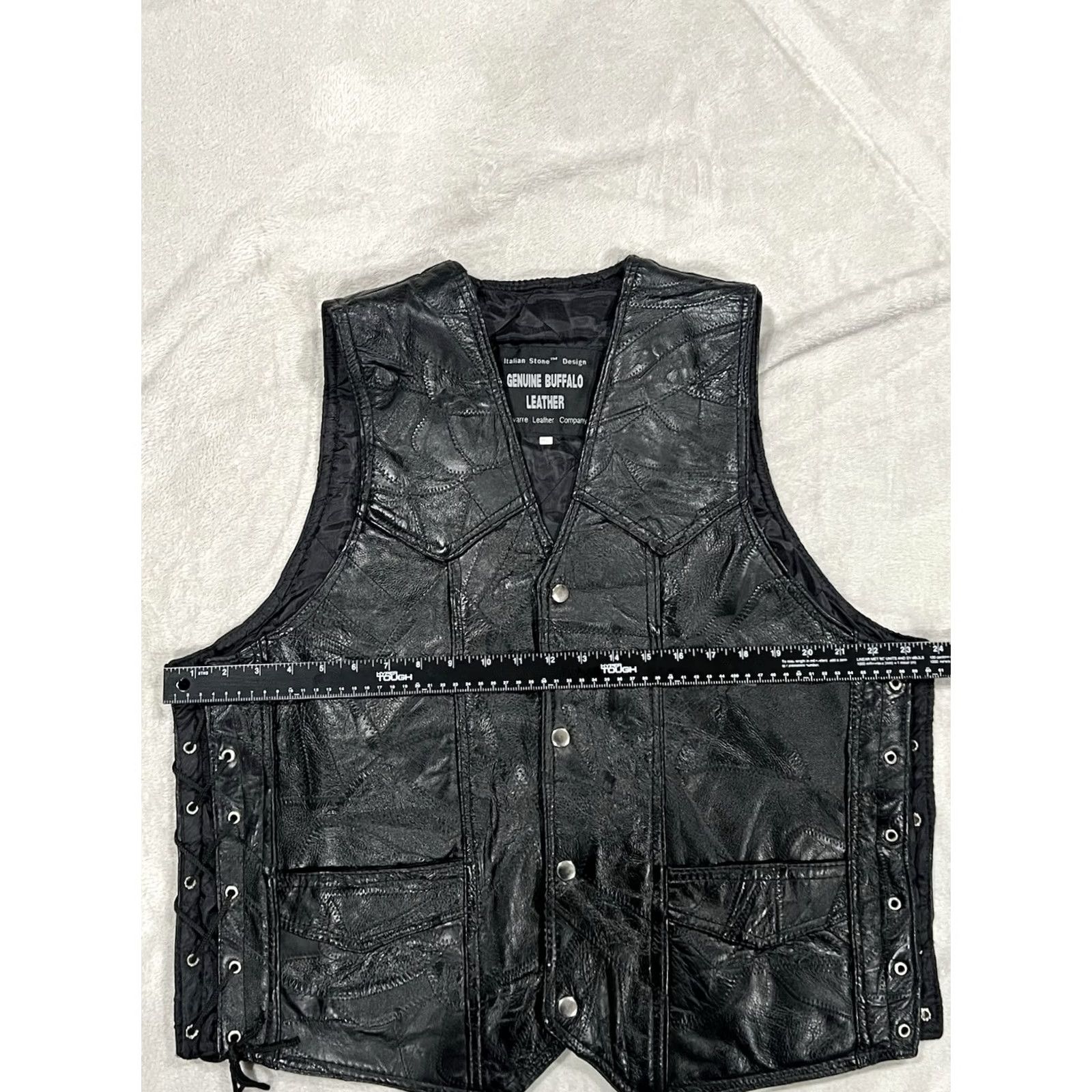 Palace VINTAGE Navarre Leather Vest Men Black Buffalo Leather Italian-Missing a Lace 3XL Vest Leather Black 3XL Navarre Mens Size US XXL / EU 58 / 5 - 4 Thumbnail