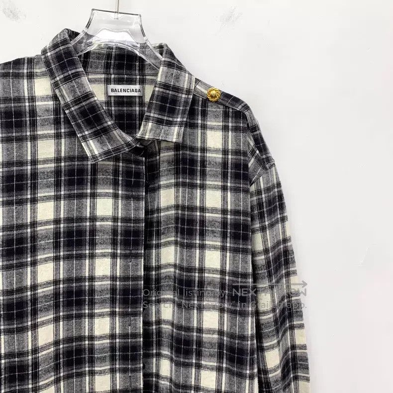 Balenciaga Balenciaga Black plaid cotton notch collar long sleeve shi Size XS / US 0-2 / IT 36-38 - 3 Thumbnail