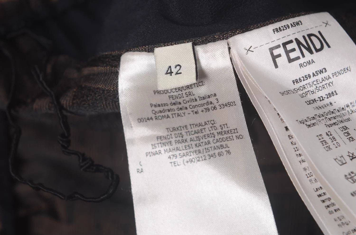 Fendi Fendi Shorts 796885 Size 28" / US 6 / IT 42 - 4 Thumbnail