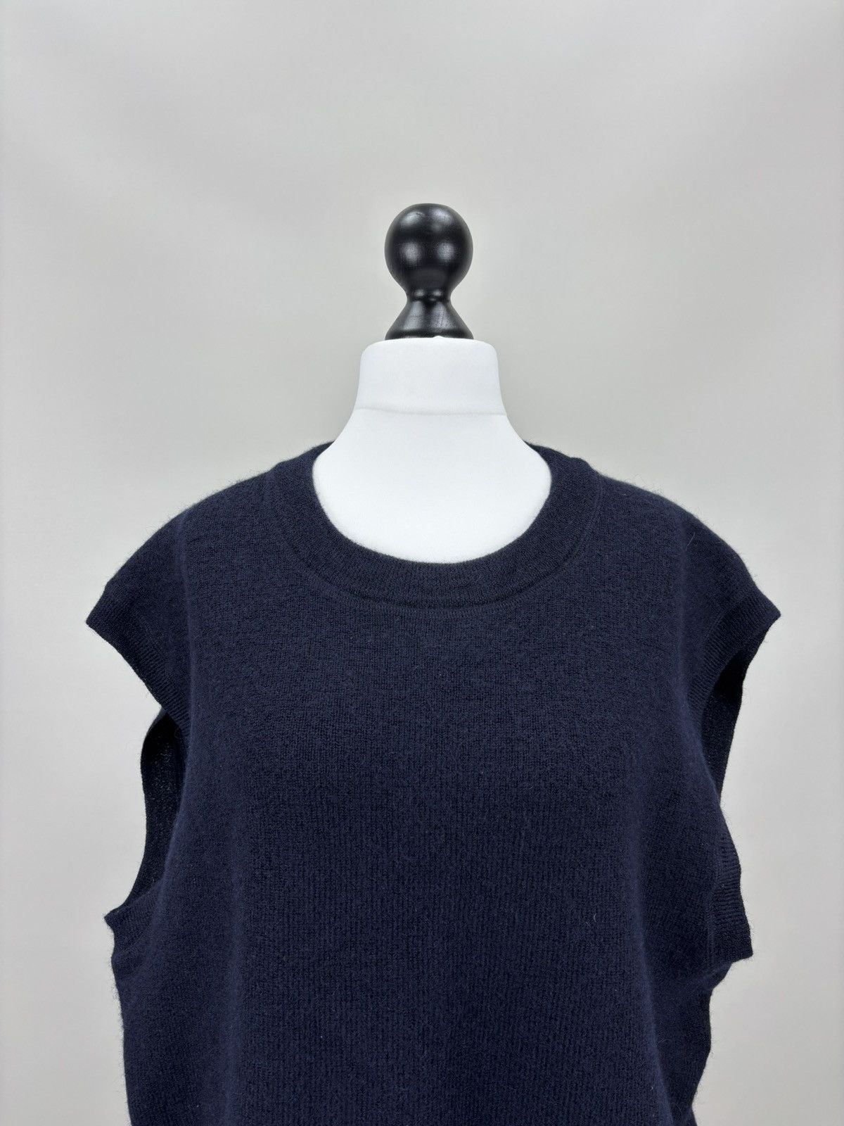 Margaret Howell Womens wool sweater vest Margaret Hovell Size XL/XXL Size XL / US 12-14 / IT 48-50 - 3 Thumbnail