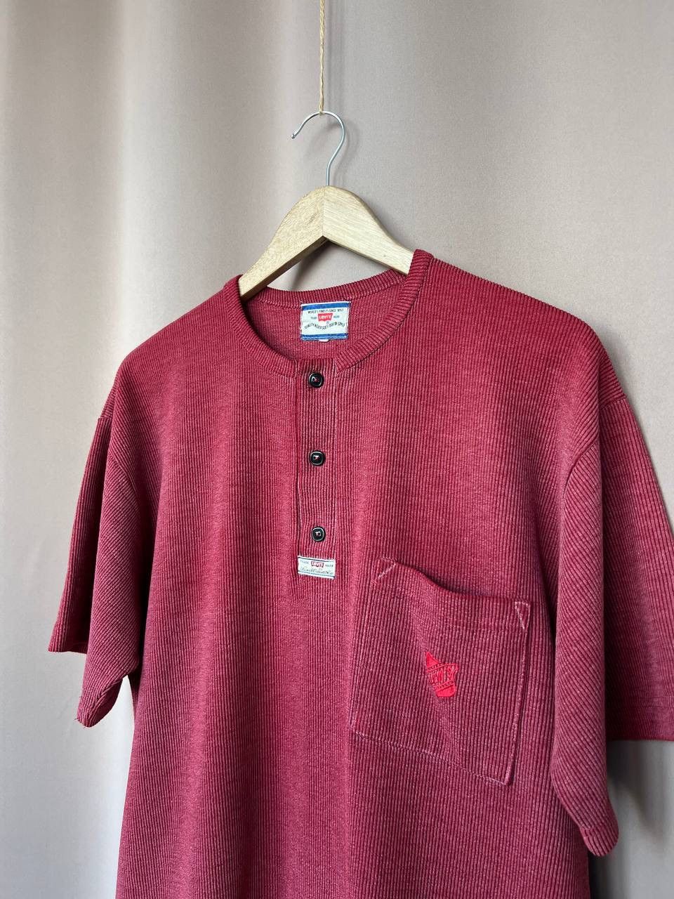 Levi's Levis Vintage T-Shirt Size L Embroidered Logo Short Sleeve Size US L / EU 52-54 / 3 - 4 Thumbnail