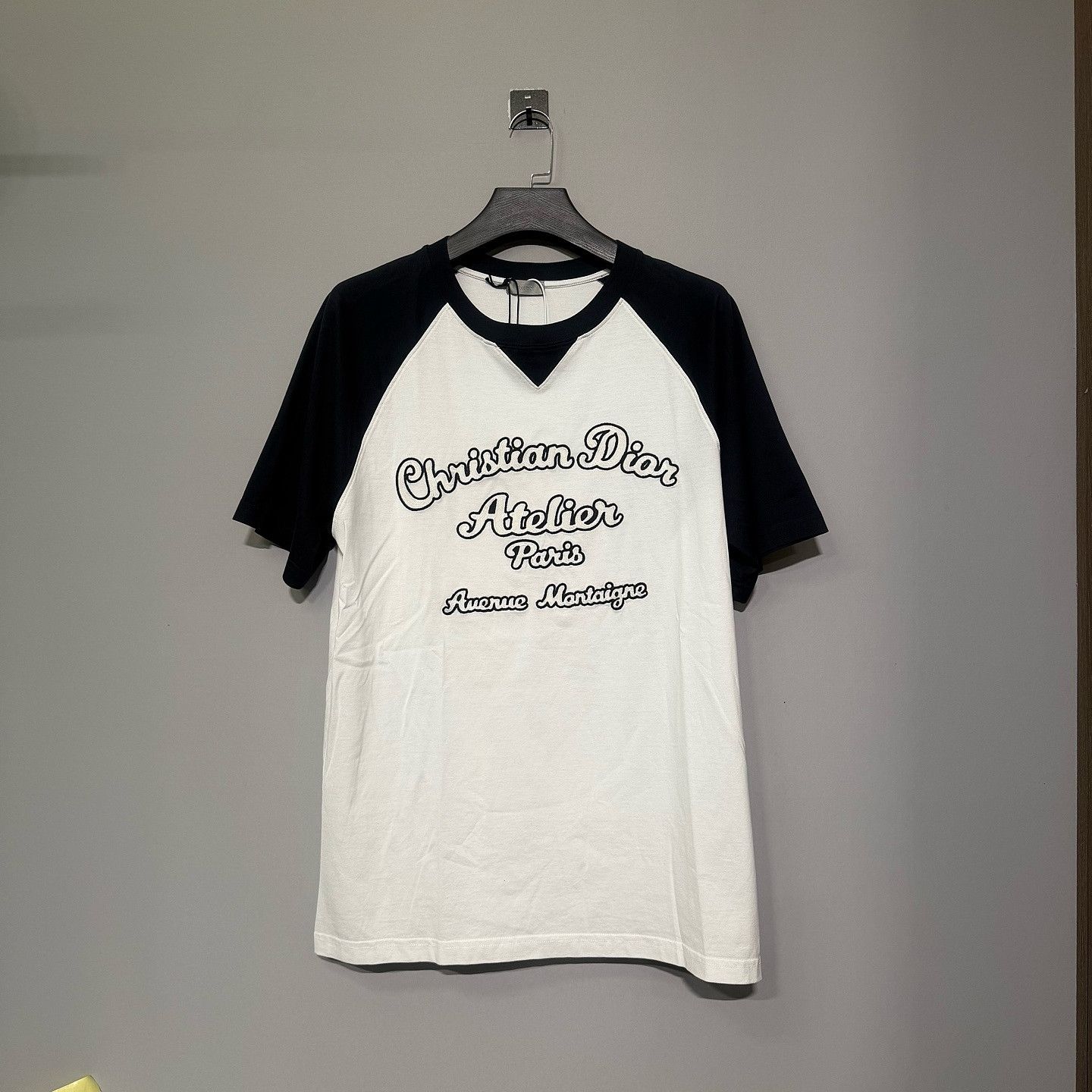 Dior Dior Atelier Logo T-Shirt Size XL Size US XL / EU 56 / 4 - 1 Thumbnail