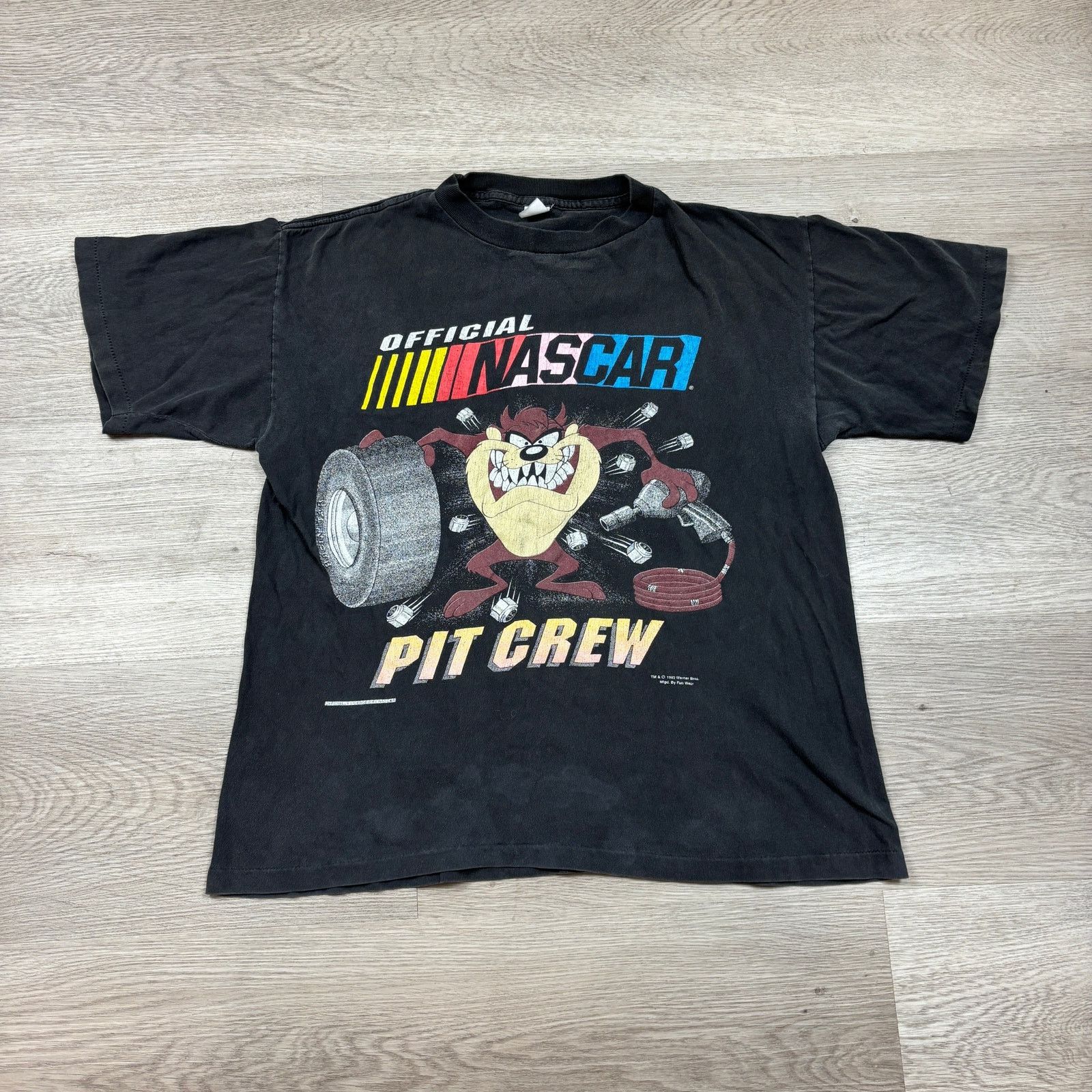 NASCAR × Vintage × Warner Bros VTG 1993 NASCAR Pit Crew Looney Tunes Taz Shirt Large Size US L / EU 52-54 / 3 - 2 Thumbnail