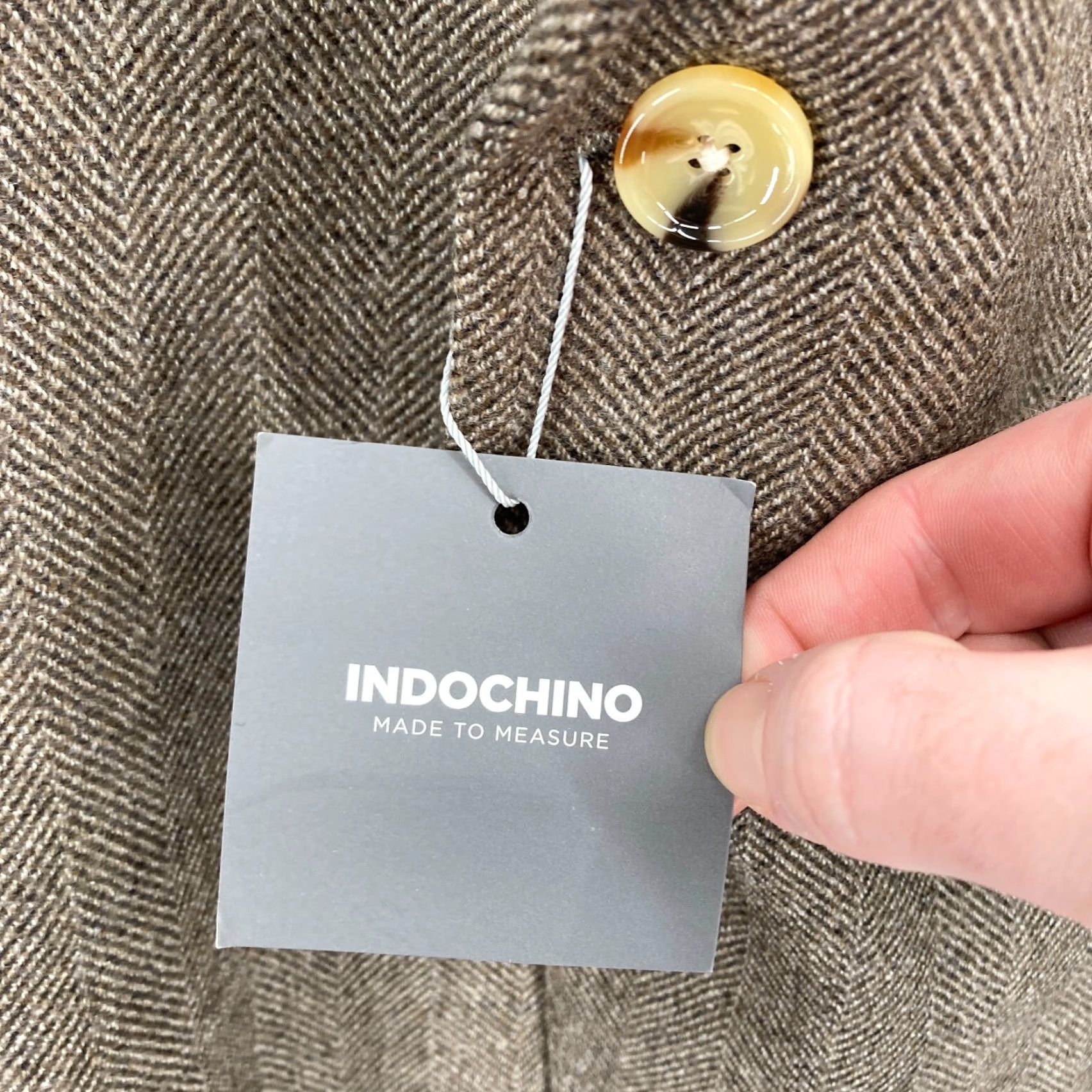 Vintage INDOCHINO Newbury 66 Blazer Jacket Mens 48 Brown Wool Herringbone NWT Sport Coat Jacket Mens 48 Brown Wool Herringbone NWT Size 48R - 4 Thumbnail