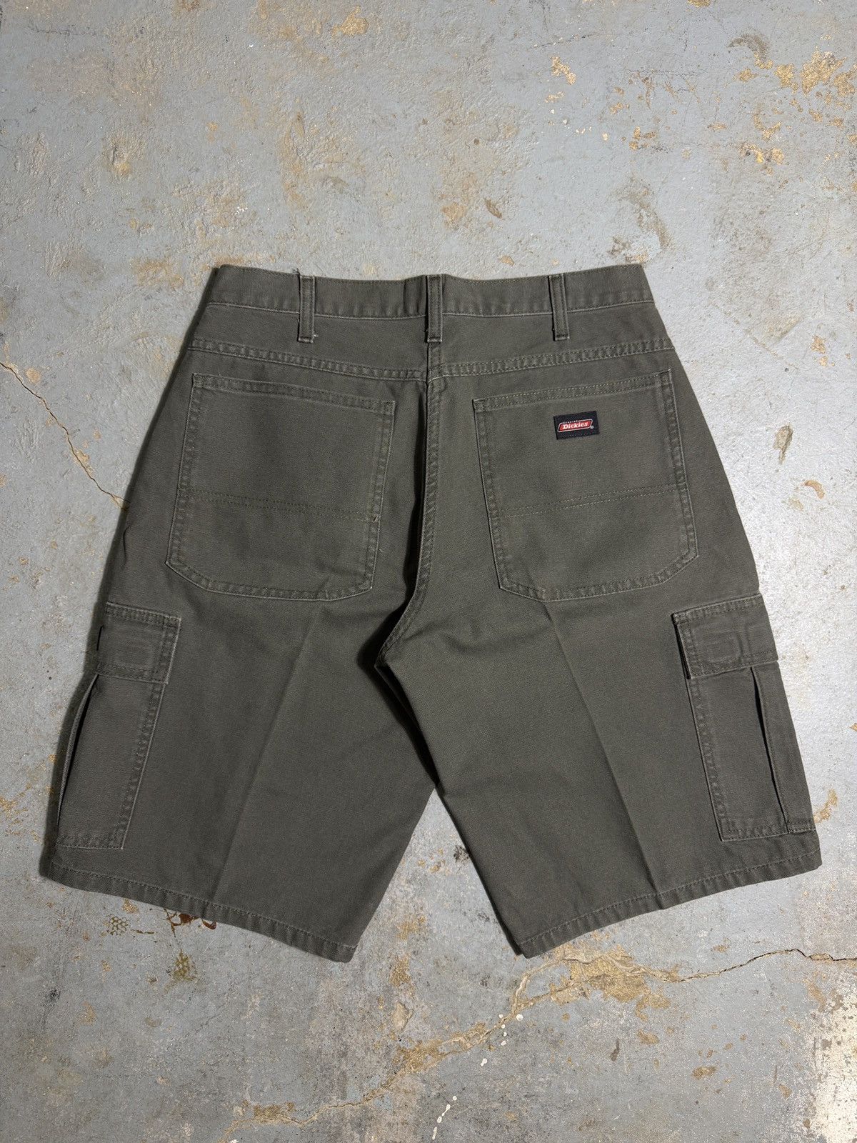 Dickies Dickies olive green Cargo Shorts Size US 32 / EU 48 - 6 Thumbnail