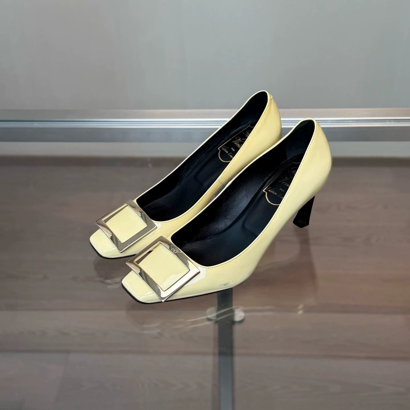 Roger Vivier Roger Vivier Patent Square Buckle Heels Size US 4.5 / IT 34.5 - 1 Thumbnail