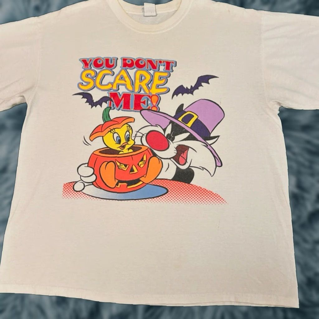 Vintage VINTAGE 90s Looney Tunes Halloween Cartoon Tweety Sylvester VTG 2002 Shirt XL White Men Short Sleeve T-Shirt Anime Graphics Mens Size US XL / EU 56 / 4 - 1 Thumbnail