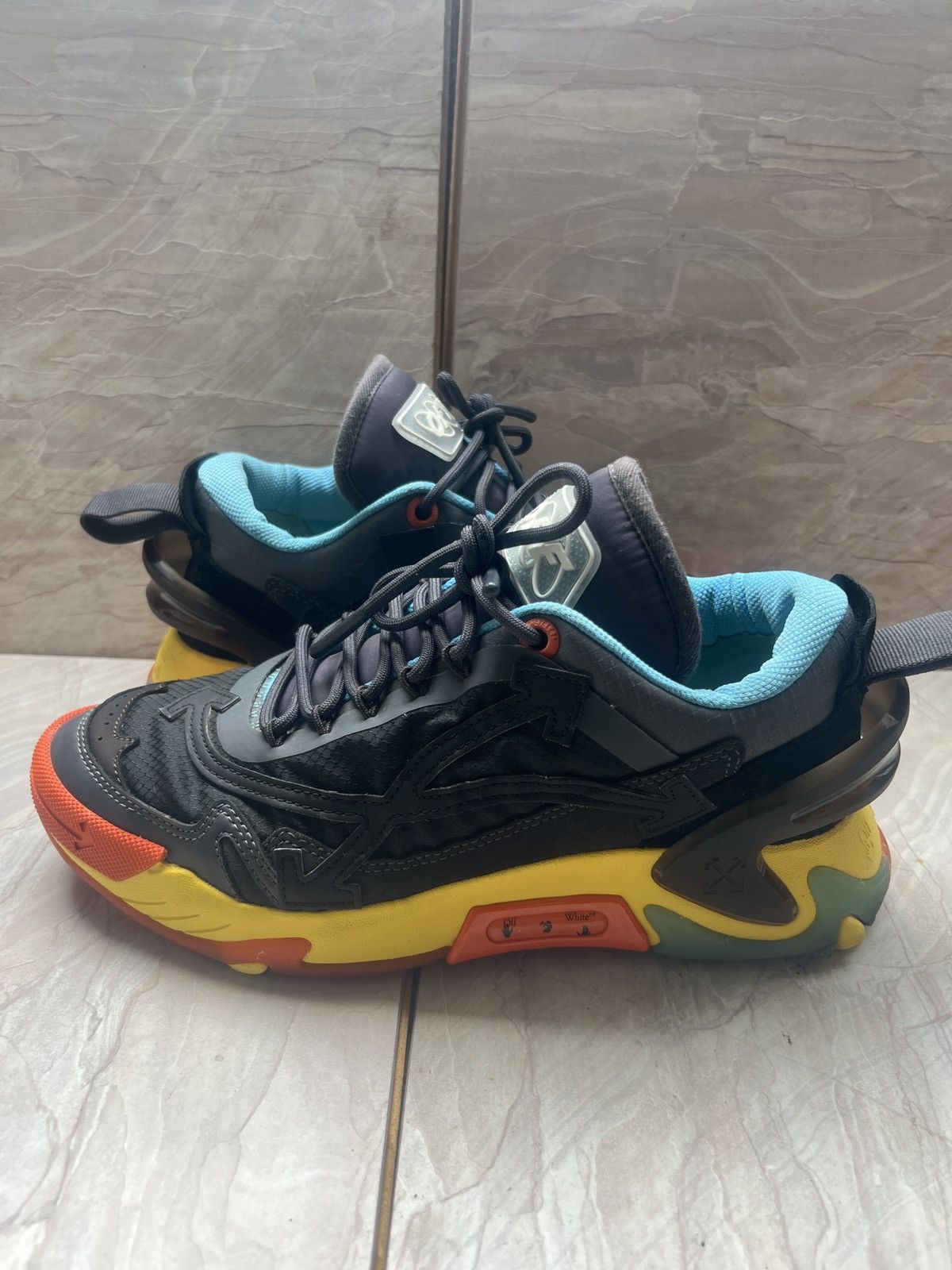 Off-White Off White ODSY 2000 Black Yellow Orange Size US 9 / EU 42 - 2 Thumbnail