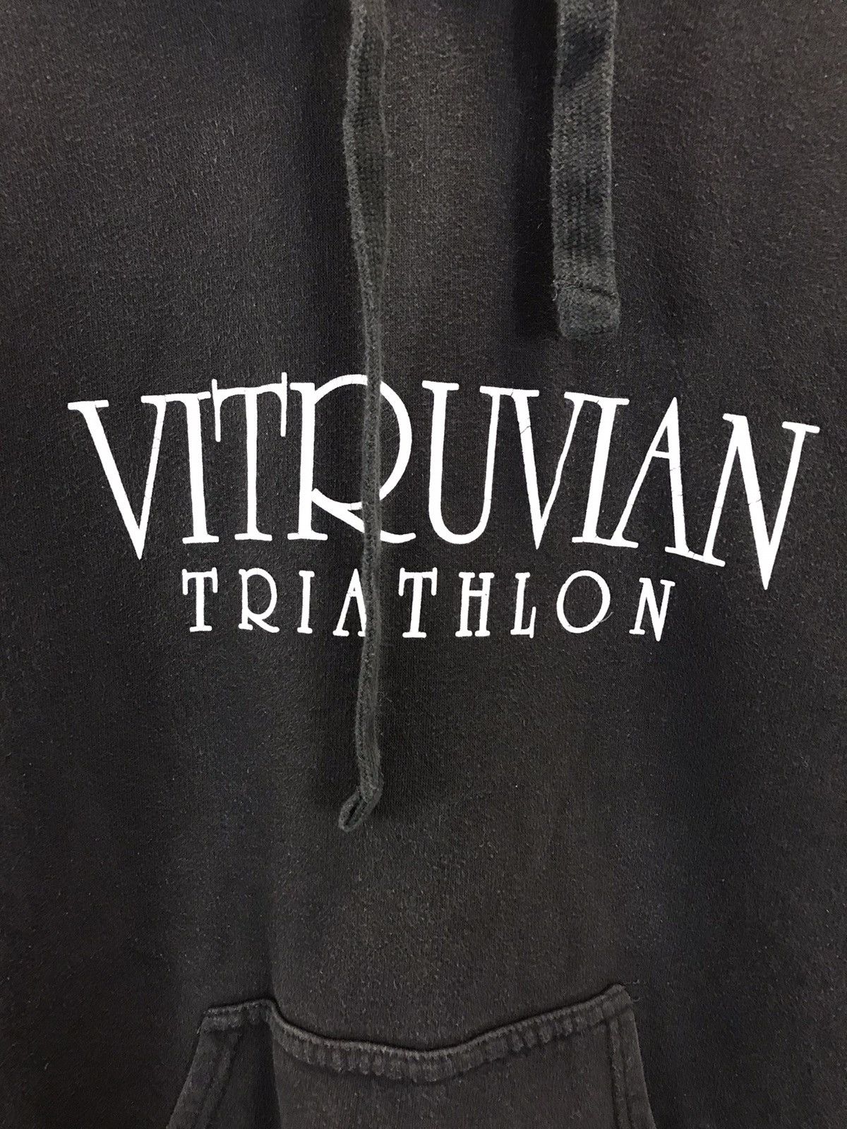 Other Vitruvian Triathlon vintage other hoodie Size US L / EU 52-54 / 3 - 4 Thumbnail