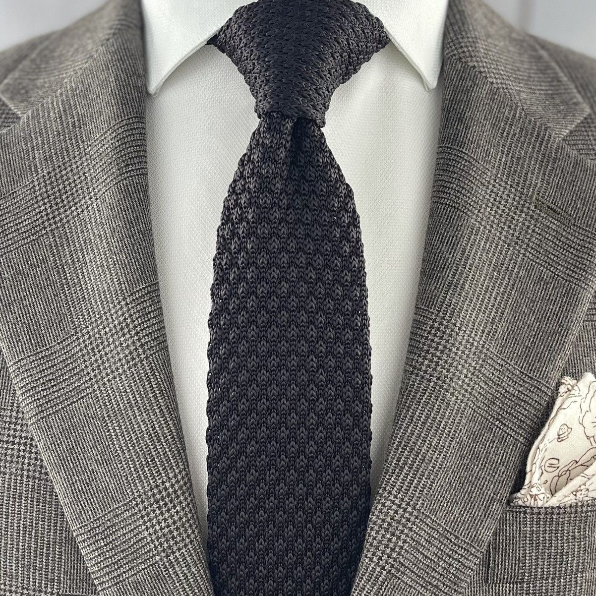 Other Men’s Dark Brown Knit Tie & Alabaster Floral Pocket Square Size ONE SIZE - 4 Thumbnail