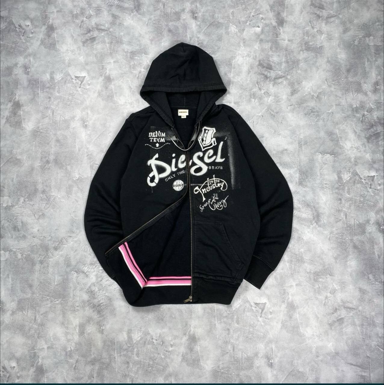image of Avant Garde x Diesel Vintage Big Logo Hoodie Y2K in Black, Men's (Size Large)