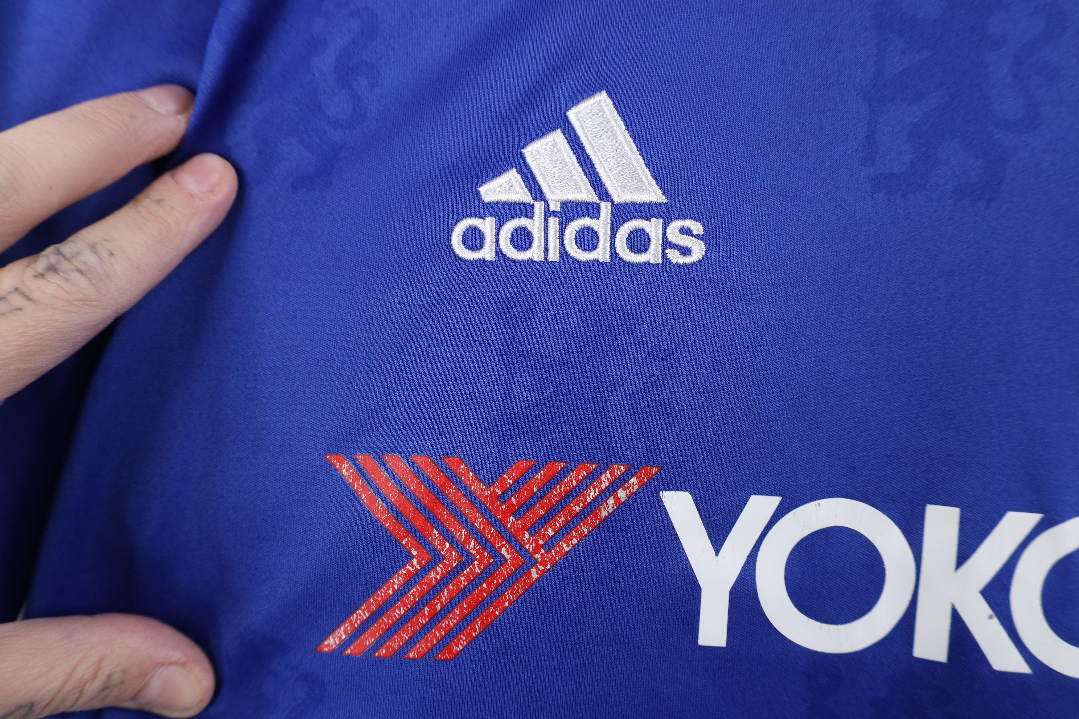 Adidas Adidas Yokohama Tyres Chelsea FC Soccer Football Jersey Blue Size US S / EU 44-46 / 1 - 5 Thumbnail
