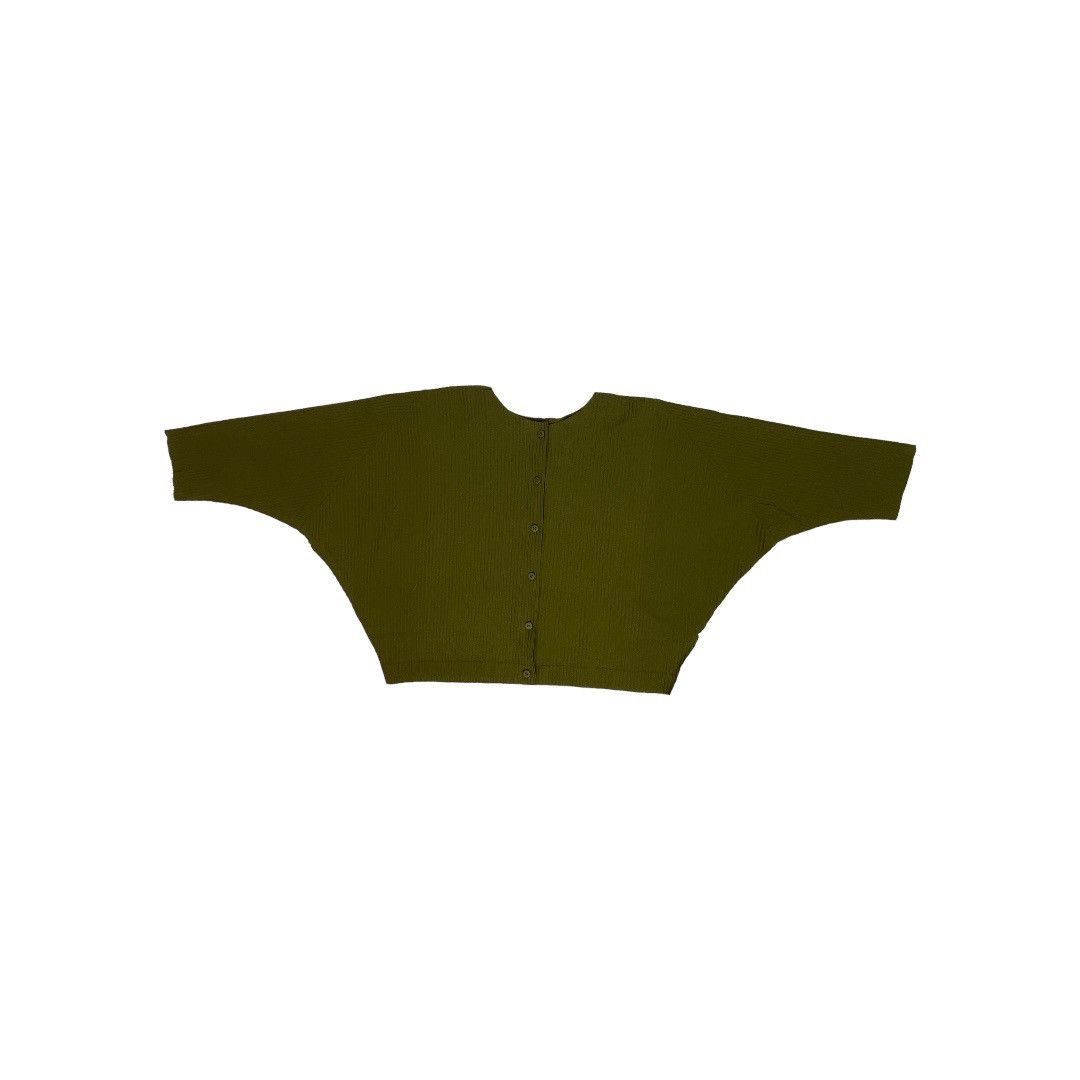 IS Issey Miyake Me Batwing Pleated Crop Top