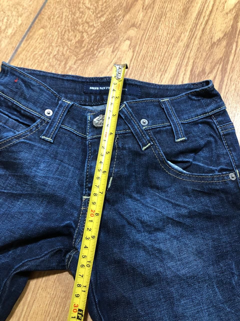 Miss Sixty MISS SIXTY Vintage Wash Jeans Regular Fit streetwear Size 23" - 8 Thumbnail