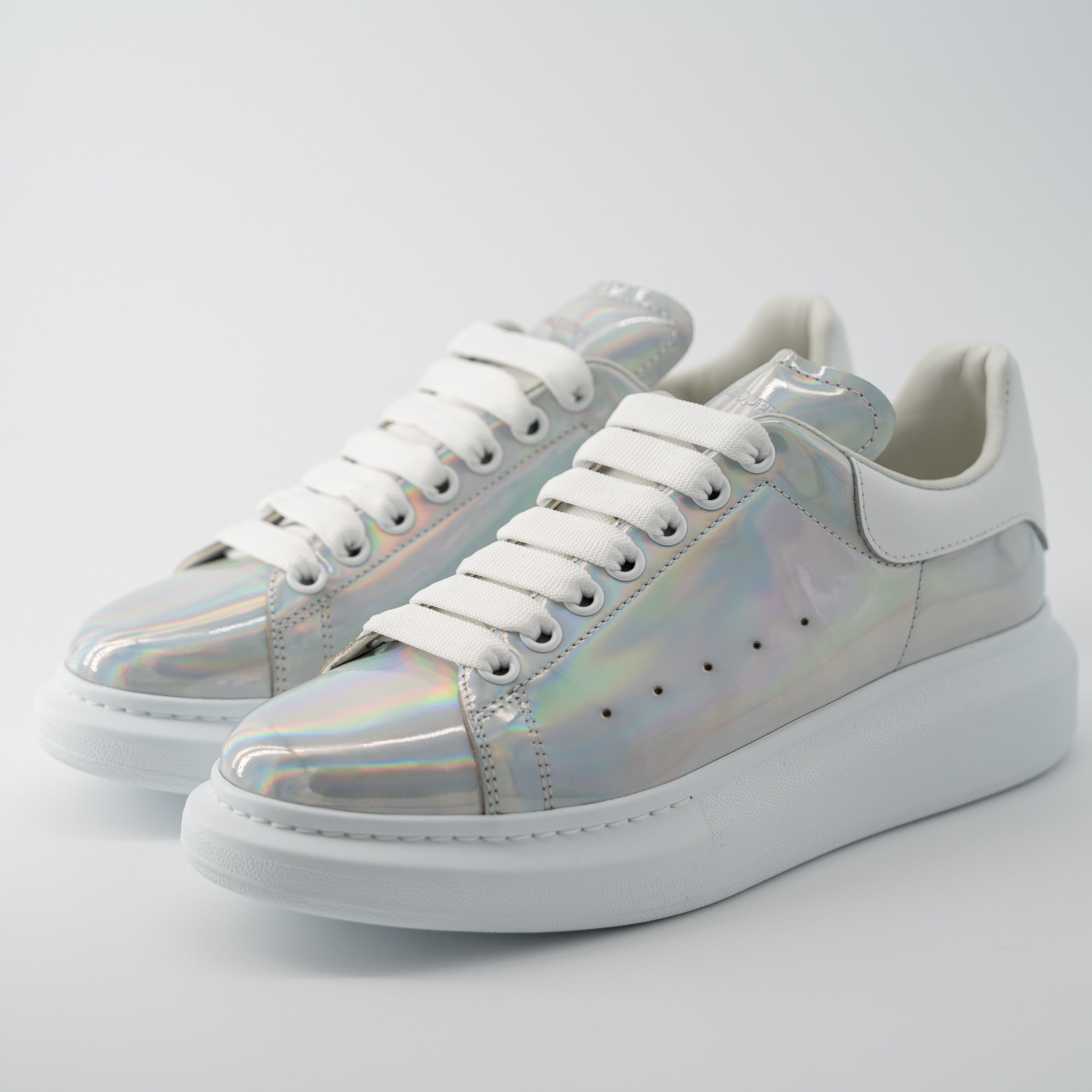 Alexander McQueen 11 - Alexander McQueen Oversized Sneakers White Iridescent Size US 11 / IT 41 - 1 Thumbnail