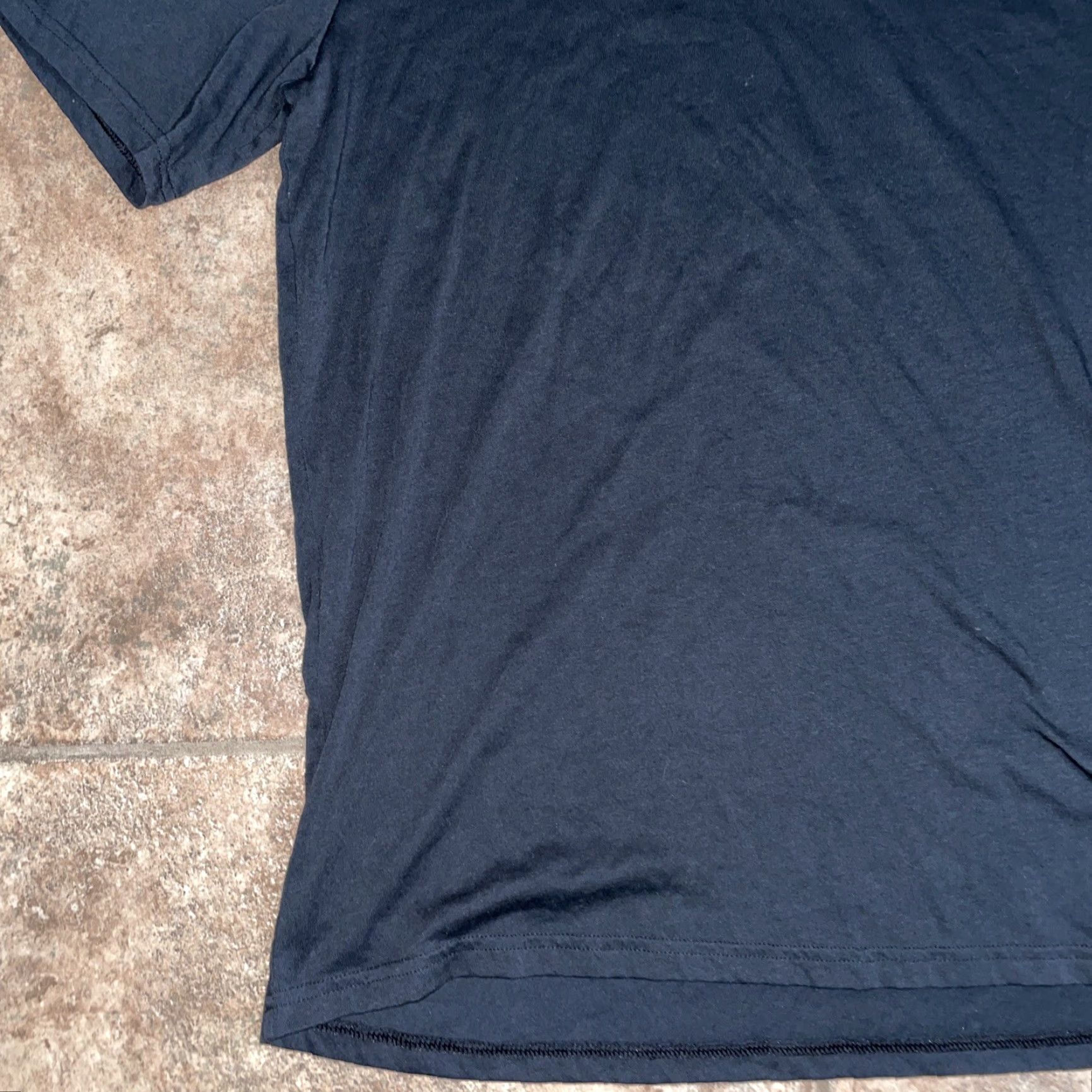 Under Armour Under Armour loose black Performance Tee Mens XL T-Shirt Black Size US XL / EU 56 / 4 - 3 Thumbnail