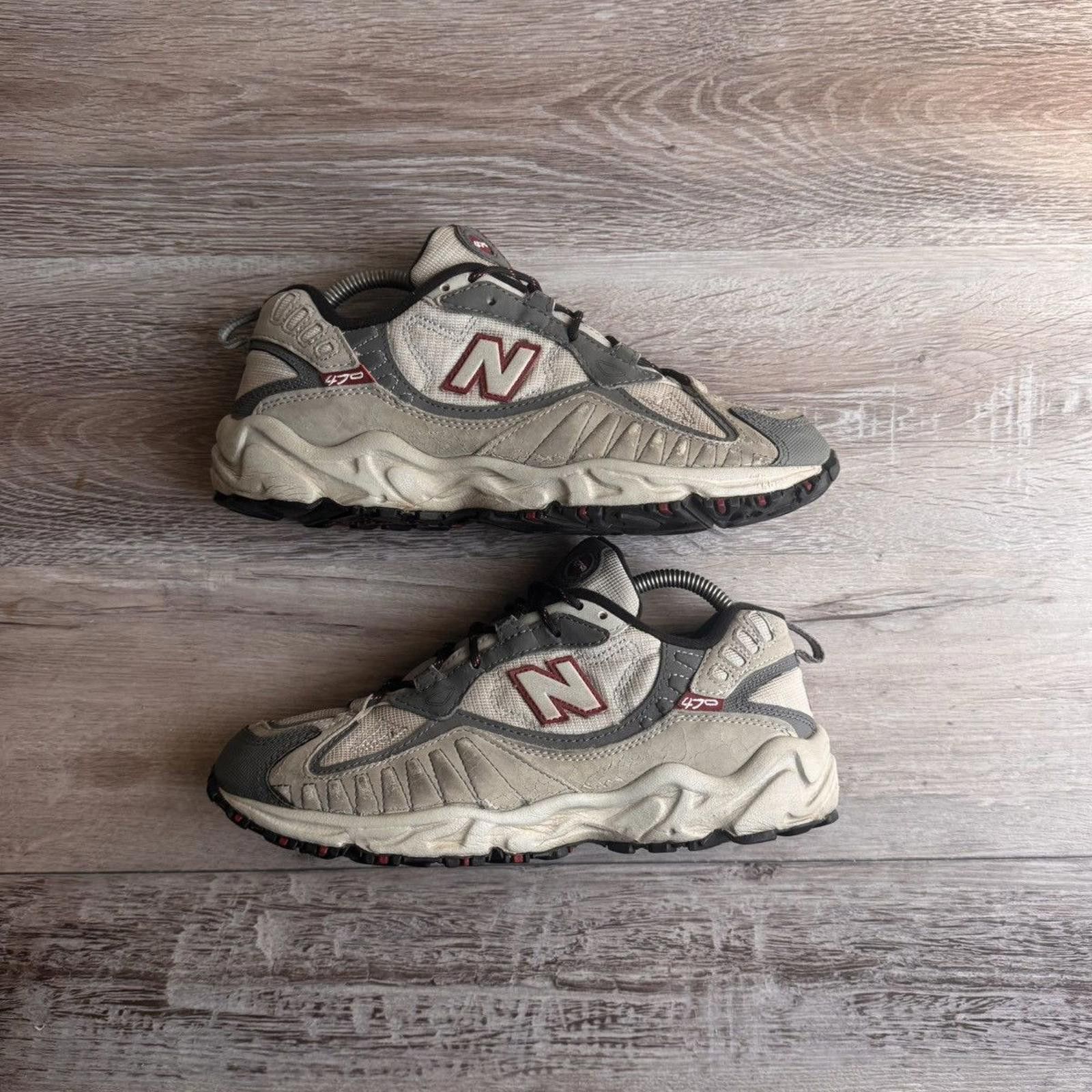 NEW BALANCE • VNTG 470 \