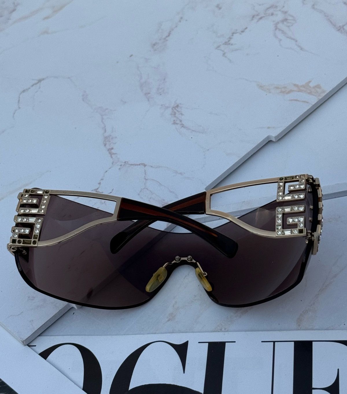 Givenchy Givenchy vintage sunglasses SGV213S Size ONE SIZE - 10 Thumbnail