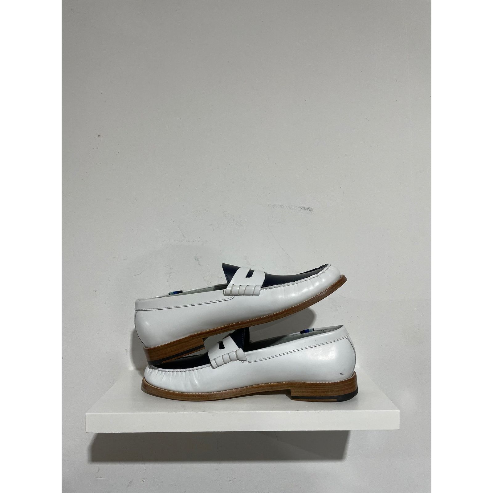 Other BLU SCARPA WHITE NAVY LOAFERS Size US 13 / EU 46 - 1 Thumbnail