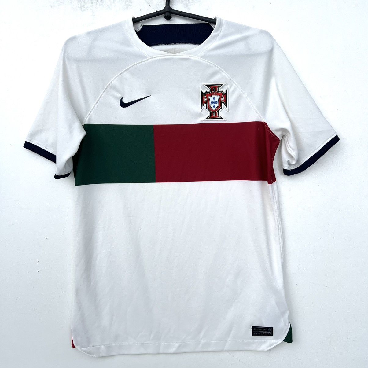 Nike 2022-2023 Portugal soccer jersey football Shirt (Kids) Size US XXS / EU 40 - 1 Thumbnail