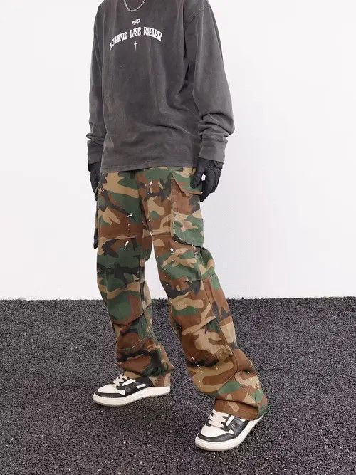 image of Vintage Paint Y2K Hiphop Cargo Pants in Camo, Men's (Size 32)