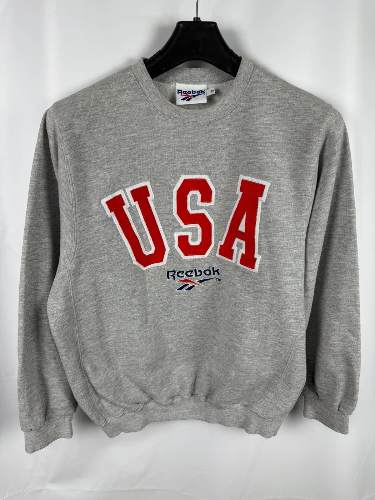 Reebok Reebok USA Vintage Sweatshirt Ebroidery Logo size S Size US S / EU 44-46 / 1 - 1 Thumbnail